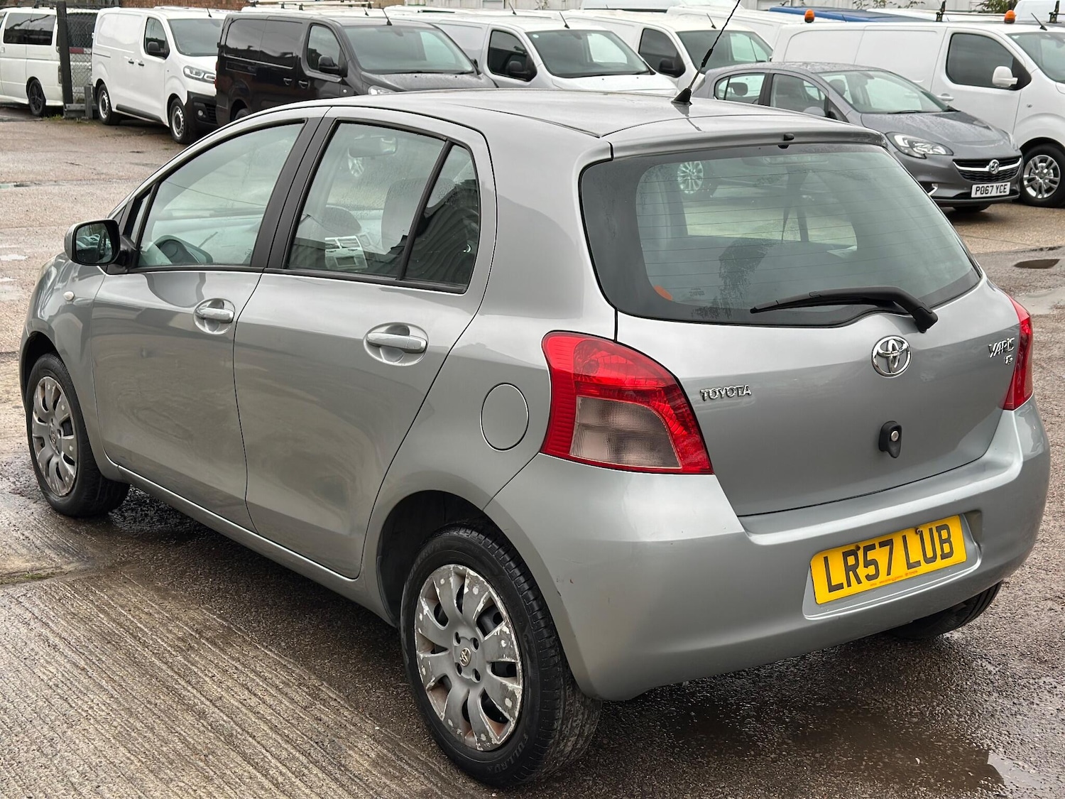 Used Toyota Yaris 2007 for sale - 76771978: Photo 5