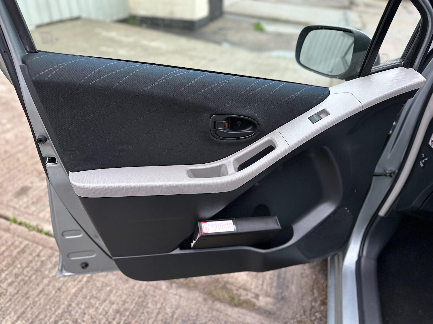 Used Toyota Yaris 2007 for sale - 76771978: Photo 51