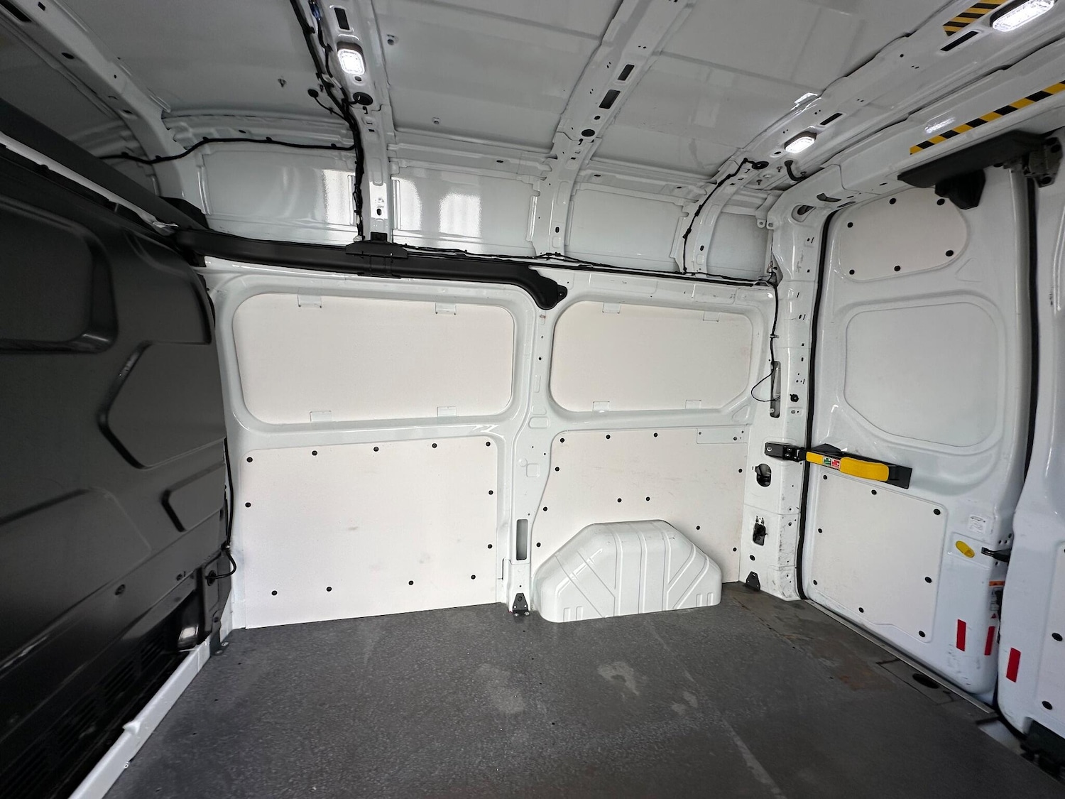Used Ford Transit Custom 2020 for sale - 76440914: Photo 59