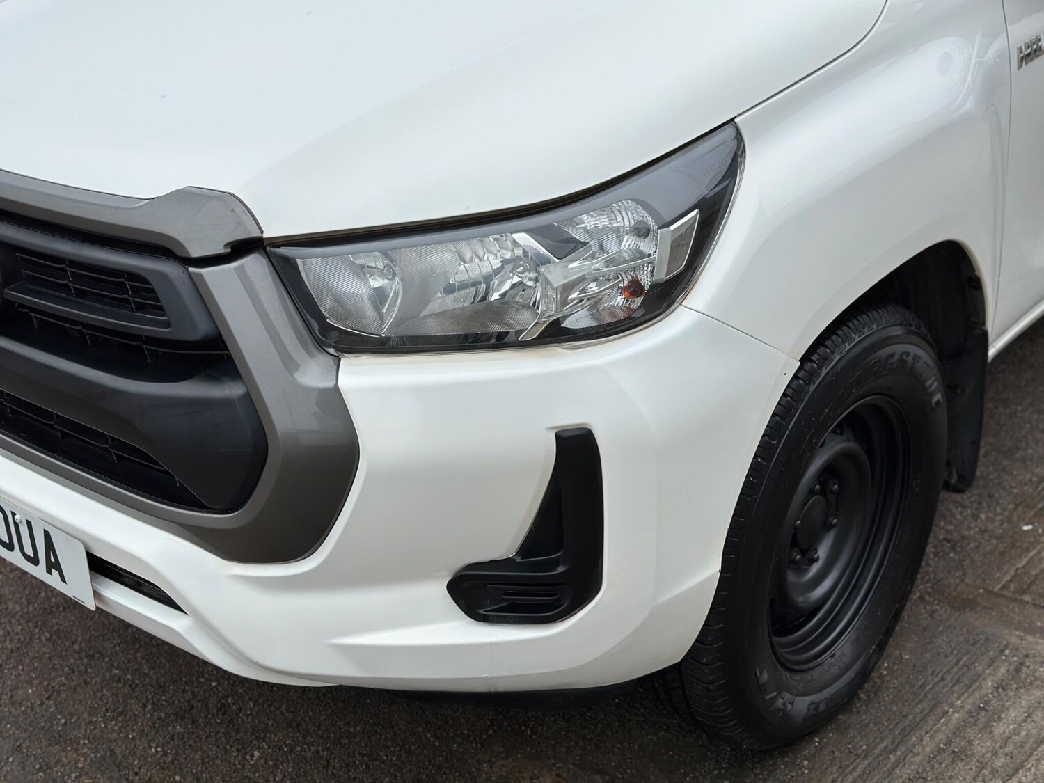 Used Toyota Hilux for sale - 77808147: Photo 24