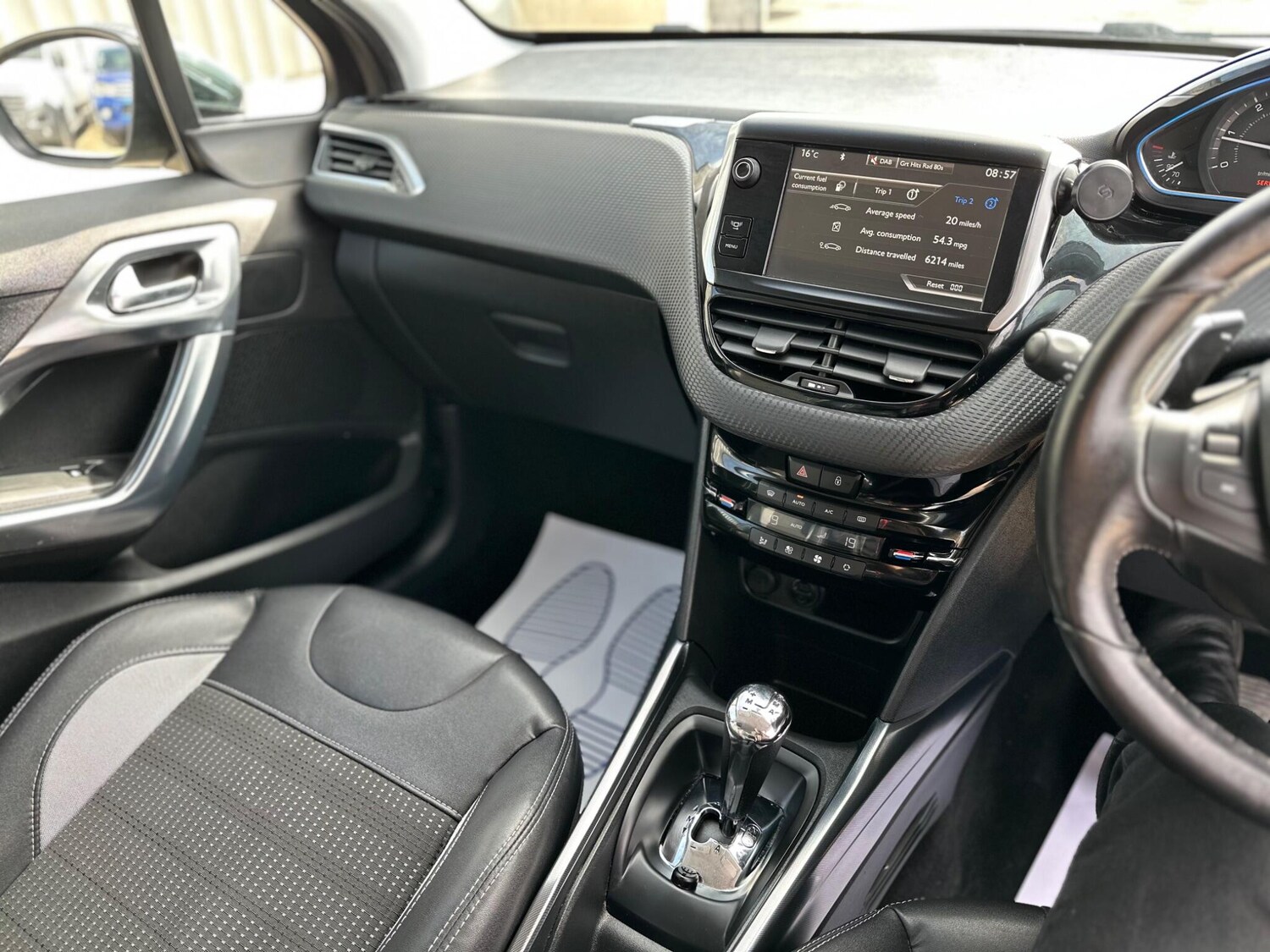 Used Peugeot 2008 2014 for sale - 78157824: Photo 11