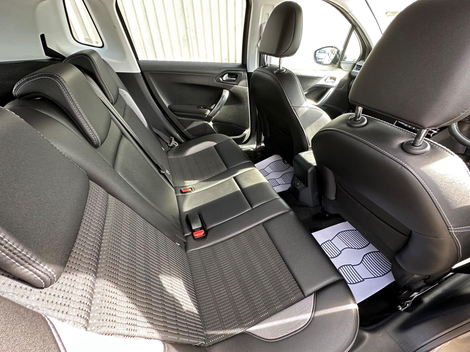 Used Peugeot 2008 2014 for sale - 78157824: Photo 51