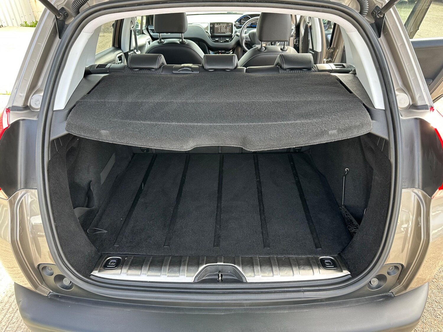 Used Peugeot 2008 2014 for sale - 78157824: Photo 53