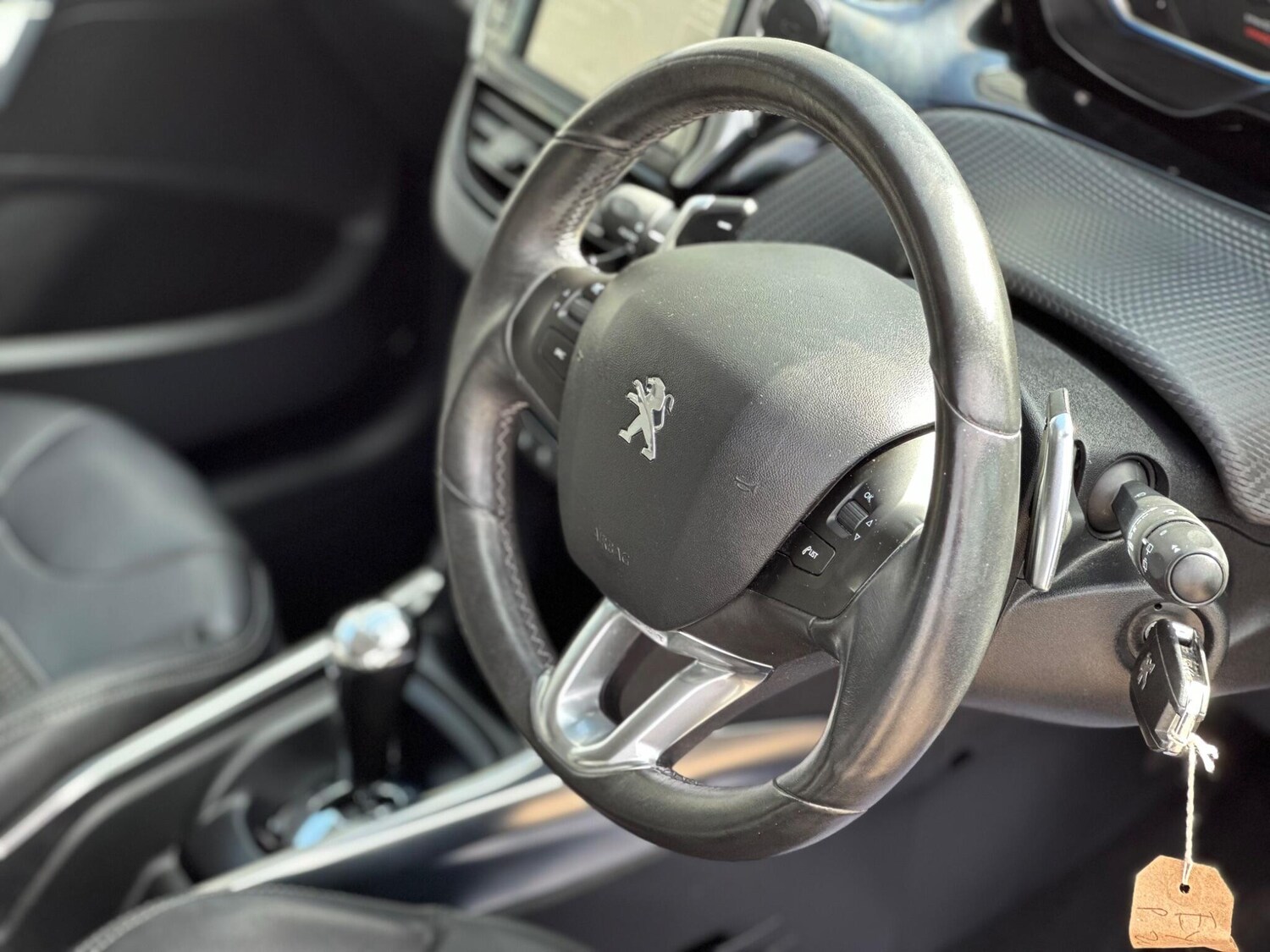 Used Peugeot 2008 2014 for sale - 78157824: Photo 9