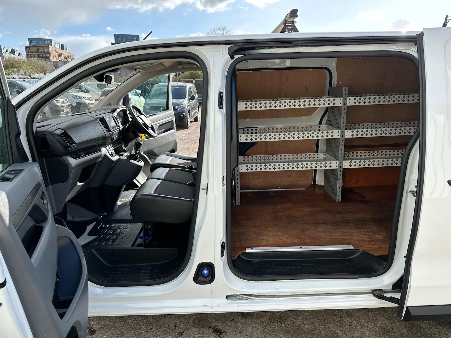 Used Citroen Dispatch 2020 for sale - 78058773: Photo 15