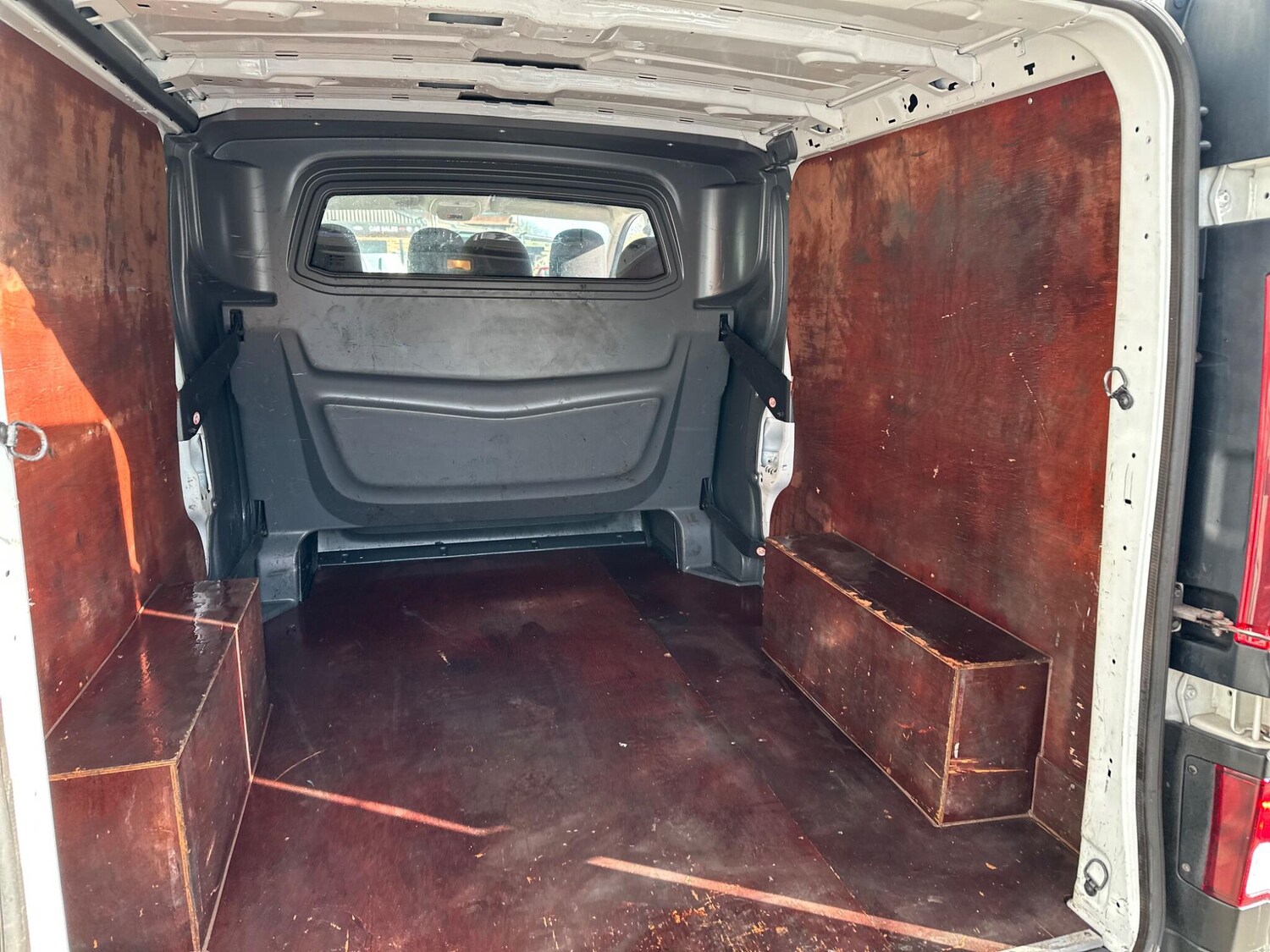 Used Vauxhall Vivaro for sale - 77925484: Photo 13