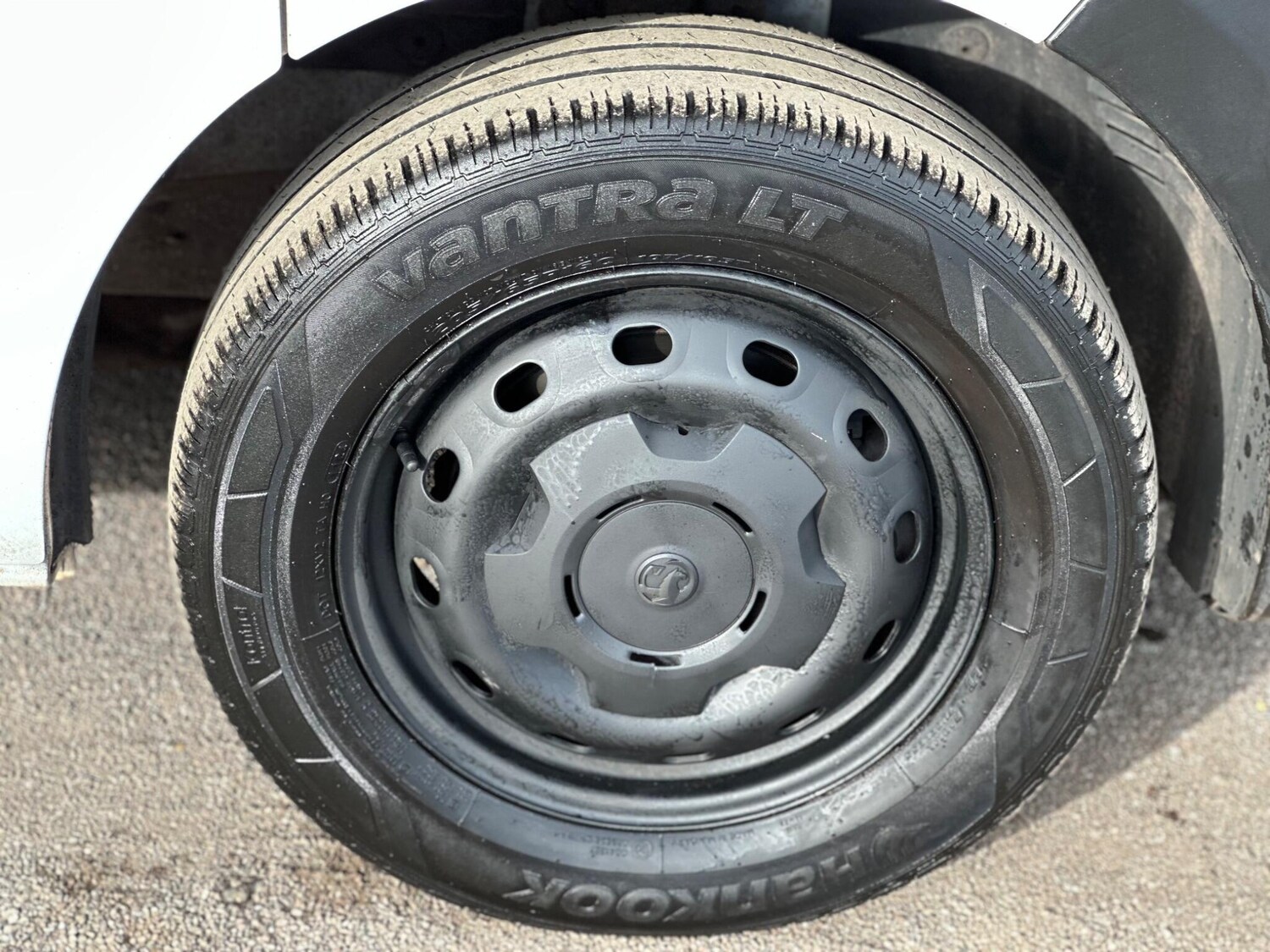 Used Vauxhall Vivaro for sale - 77925484: Photo 17