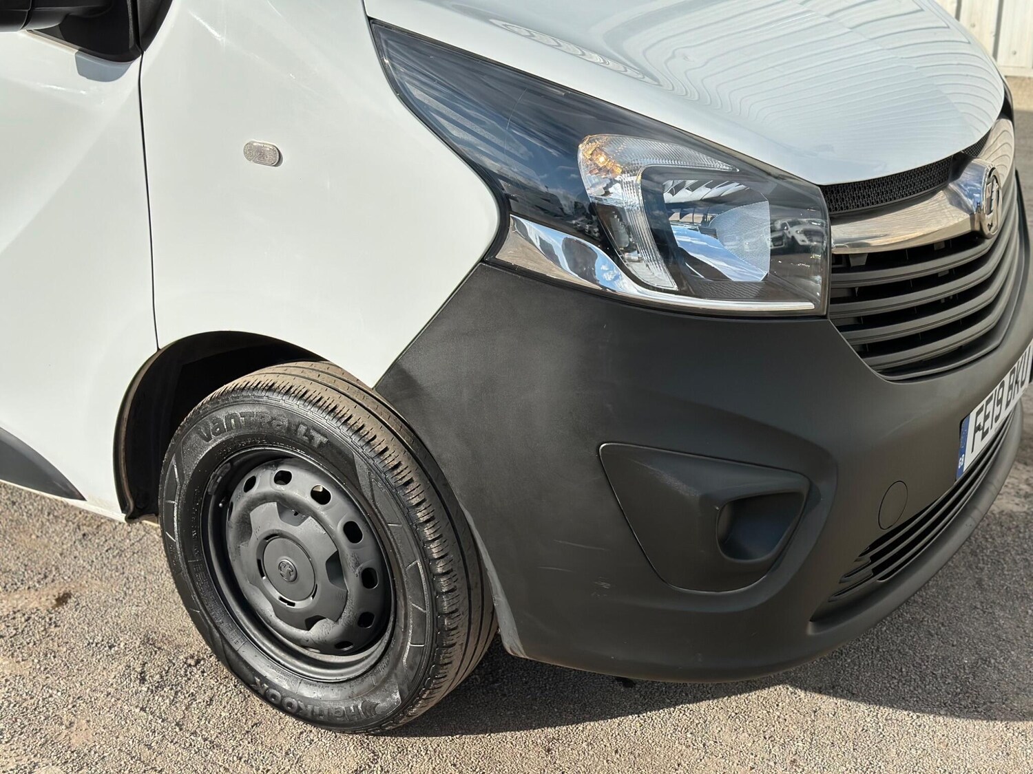 Used Vauxhall Vivaro for sale - 77925484: Photo 22