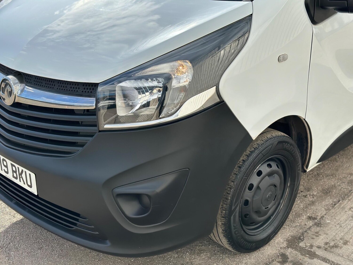 Used Vauxhall Vivaro for sale - 77925484: Photo 24