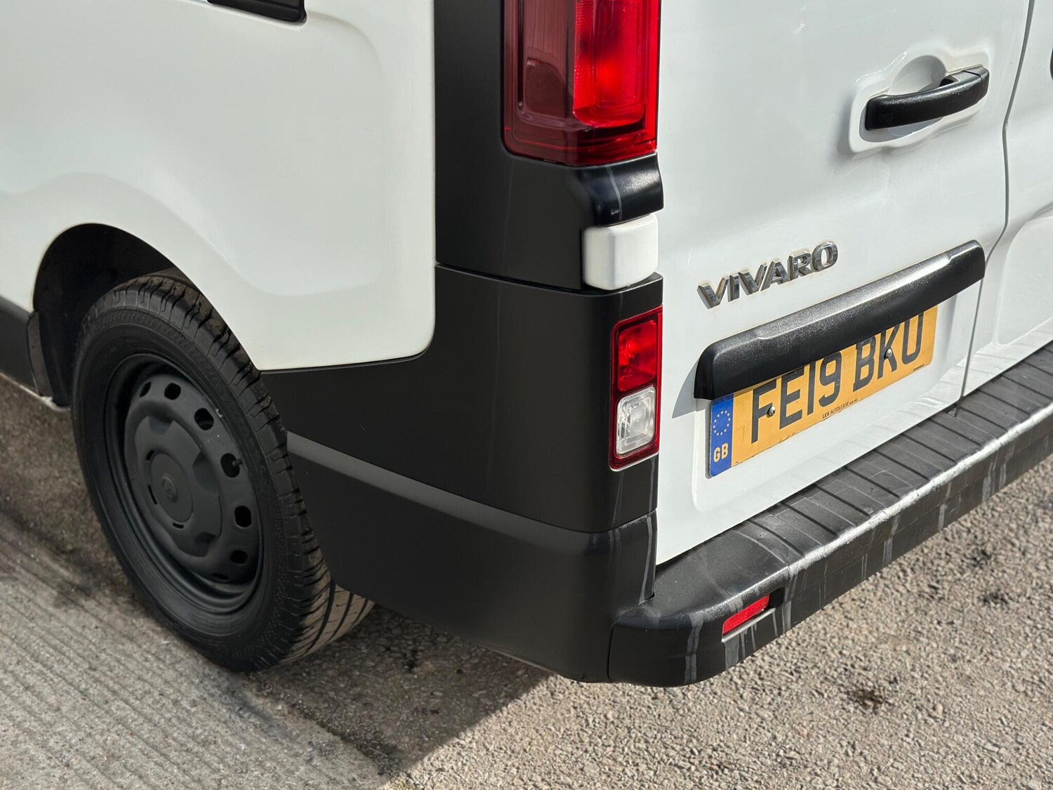 Used Vauxhall Vivaro for sale - 77925484: Photo 26