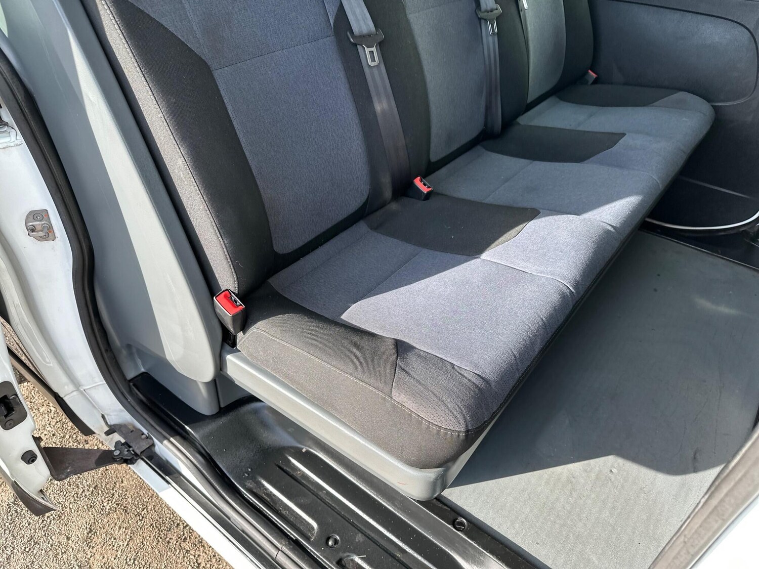 Used Vauxhall Vivaro for sale - 77925484: Photo 36