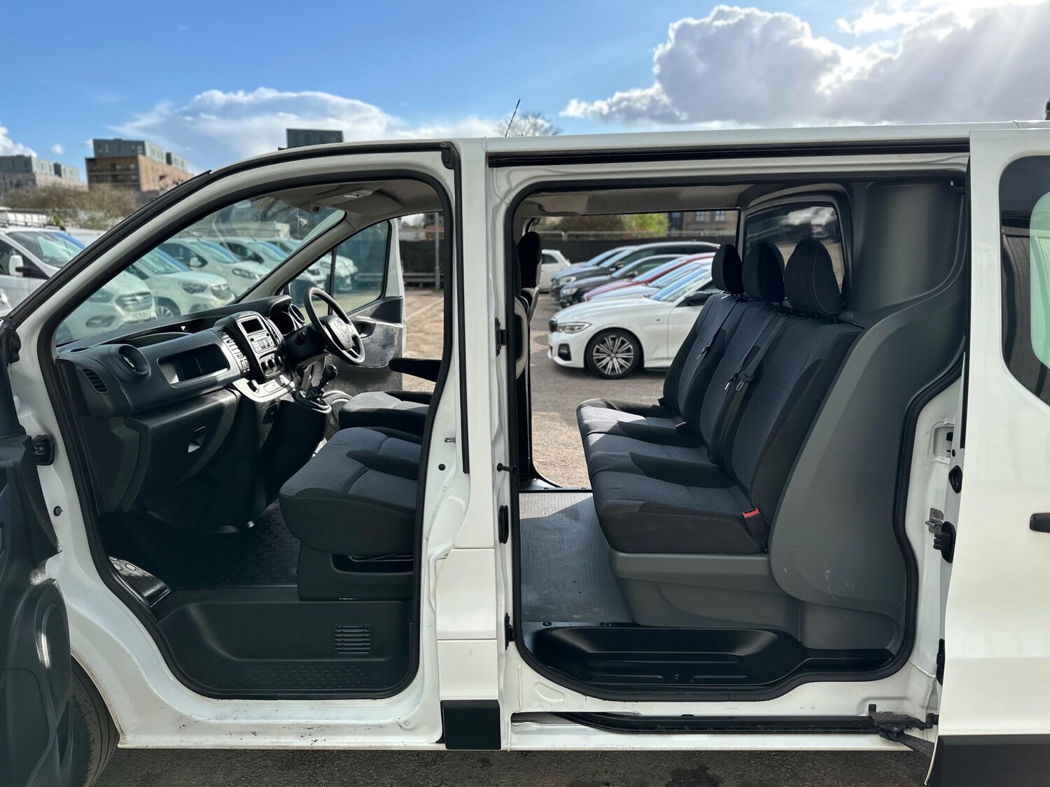 Used Vauxhall Vivaro for sale - 77925484: Photo 45