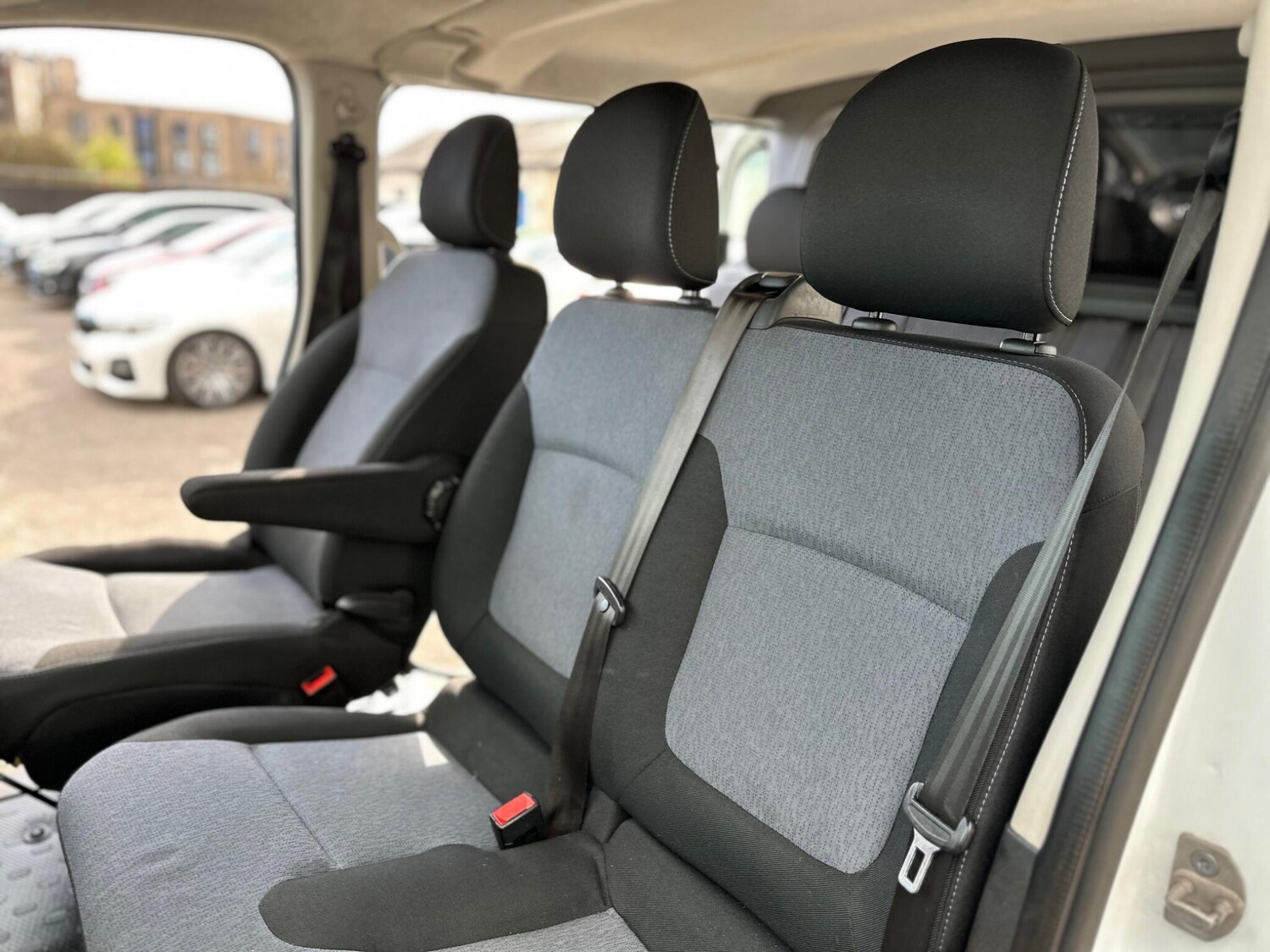 Used Vauxhall Vivaro for sale - 77925484: Photo 50