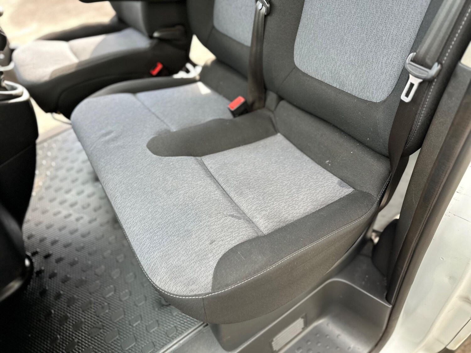 Used Vauxhall Vivaro for sale - 77925484: Photo 51