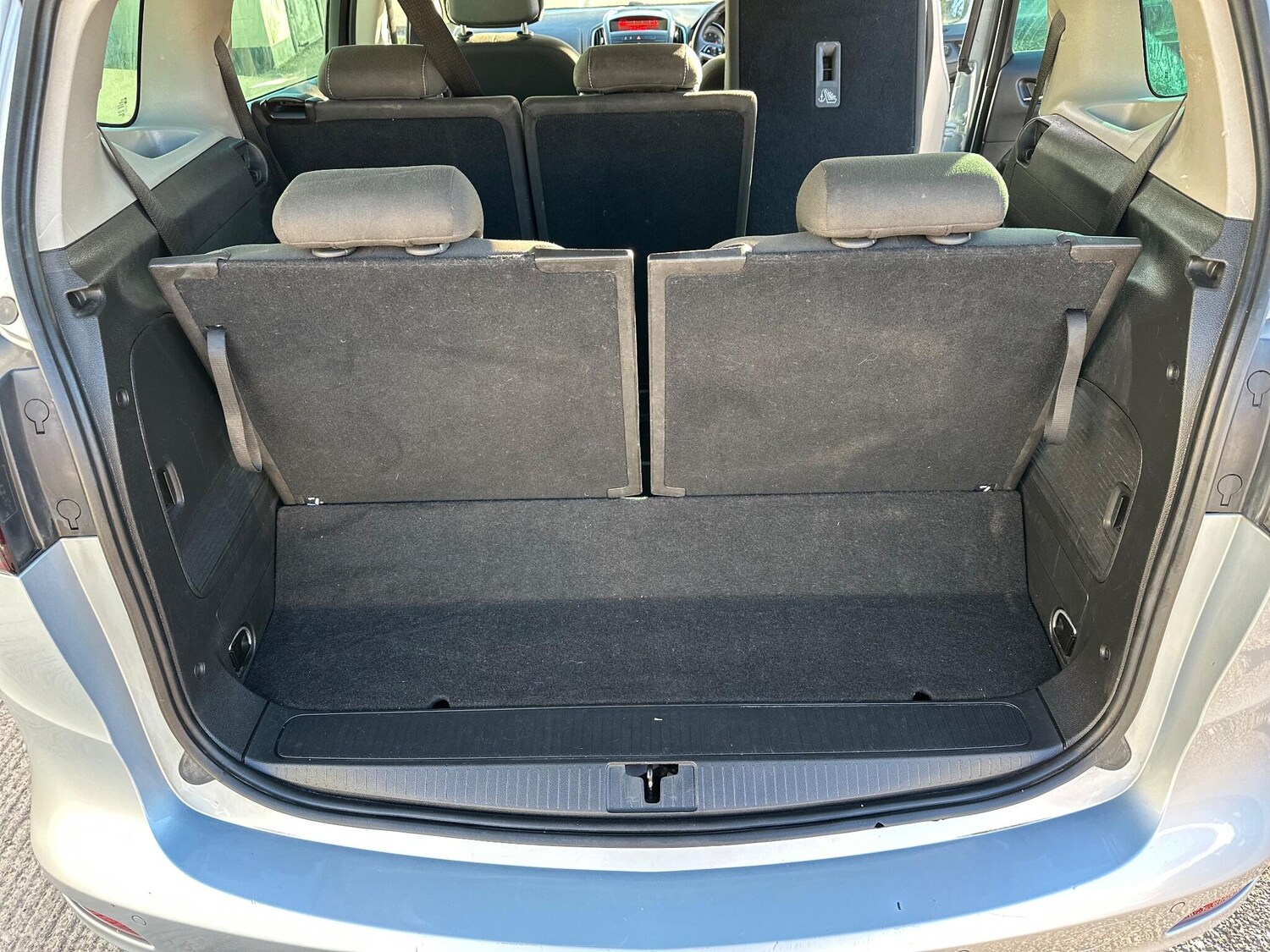 Used Vauxhall Zafira Tourer 2015 for sale - 76645552: Photo 35