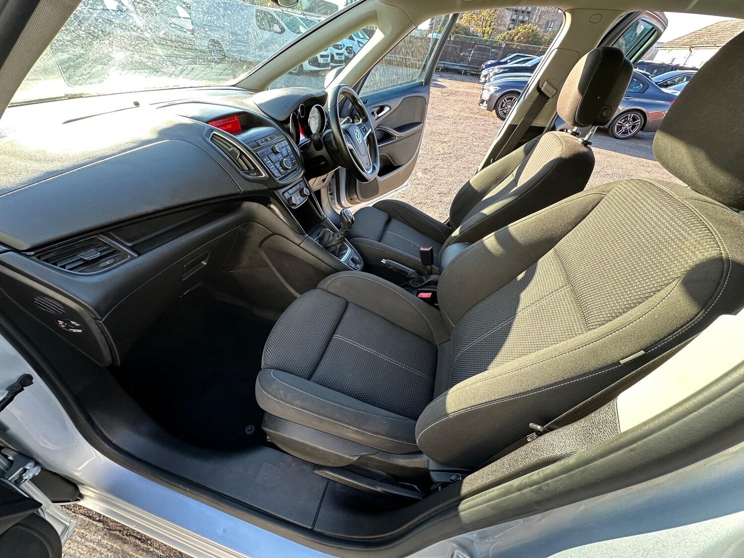 Used Vauxhall Zafira Tourer 2015 for sale - 76645552: Photo 48