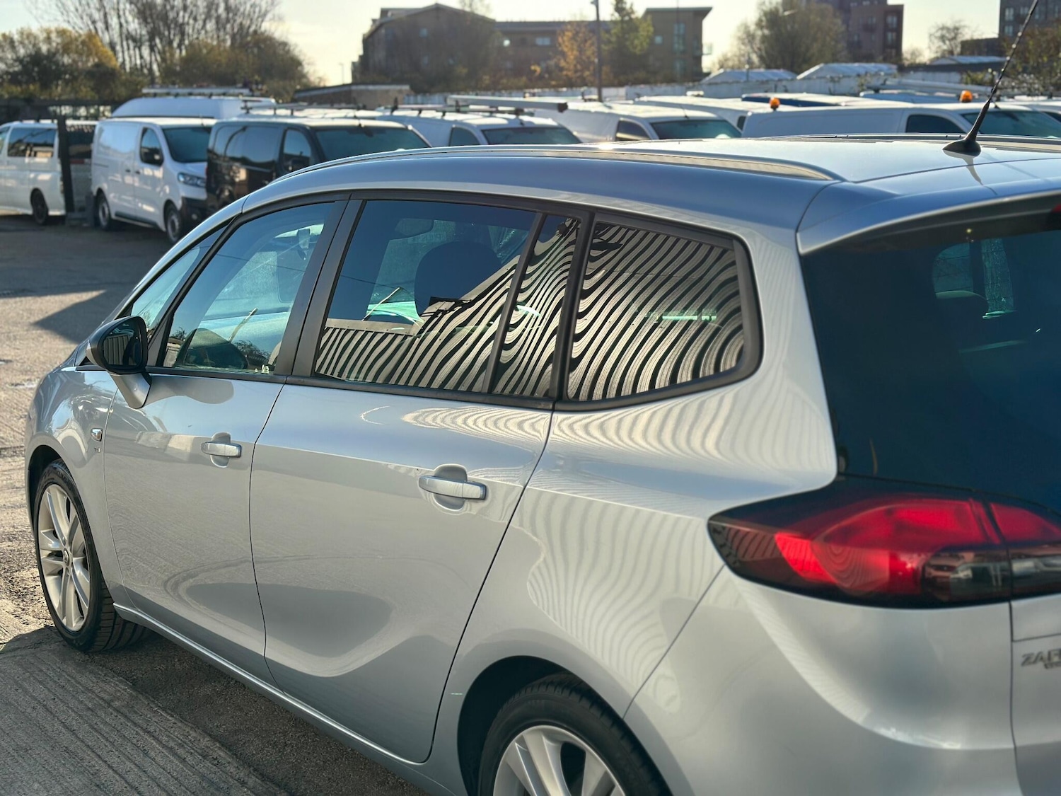 Used Vauxhall Zafira Tourer 2015 for sale - 76645552: Photo 59