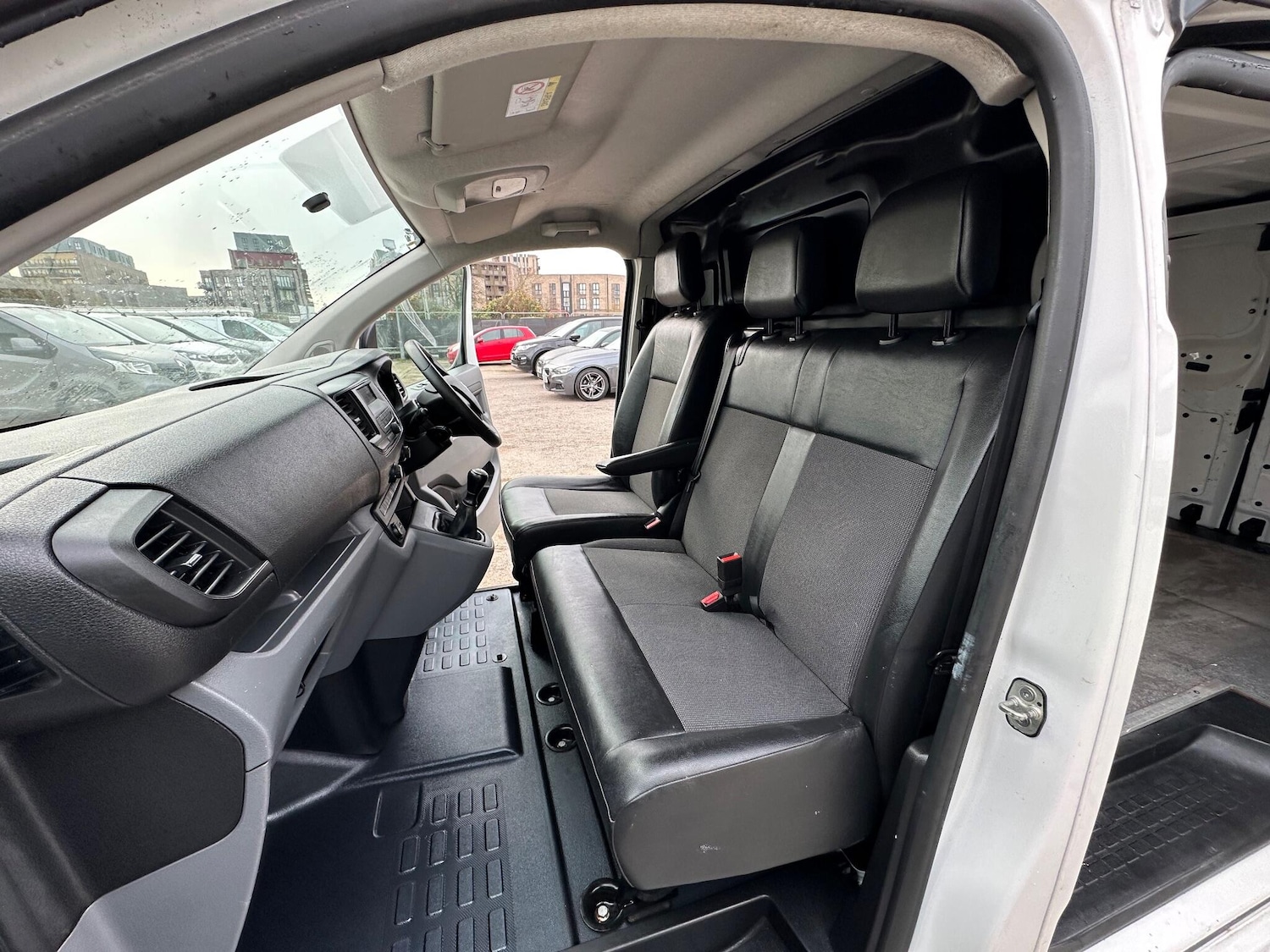 Used Citroen Dispatch 2019 for sale - 76994214: Photo 15