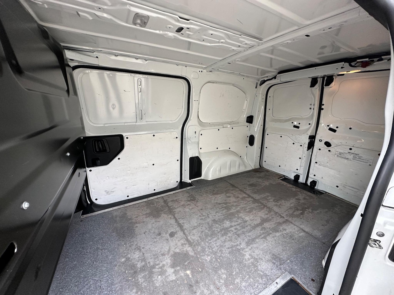 Used Citroen Dispatch 2019 for sale - 76994214: Photo 26