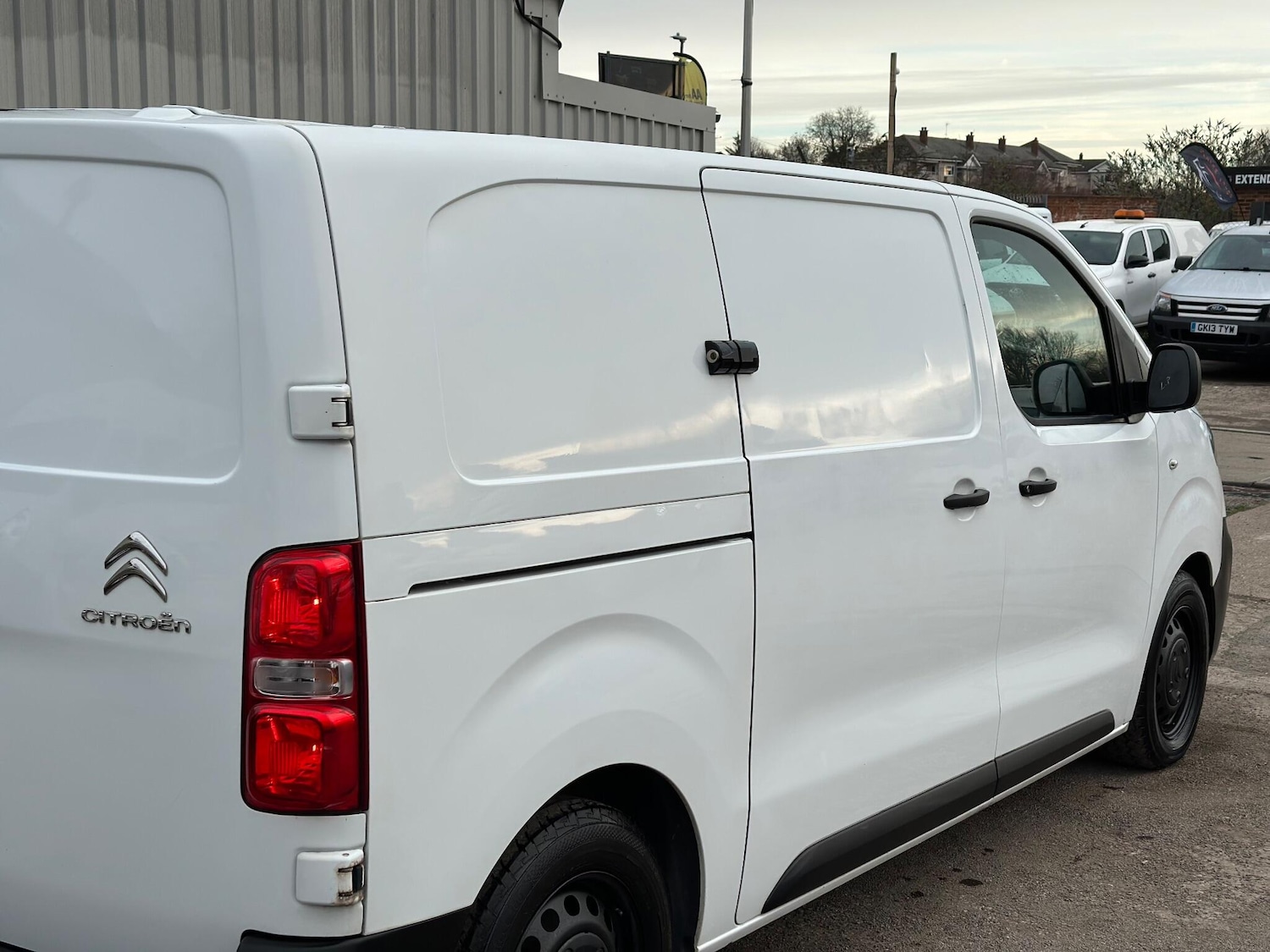 Used Citroen Dispatch 2019 for sale - 76994214: Photo 49