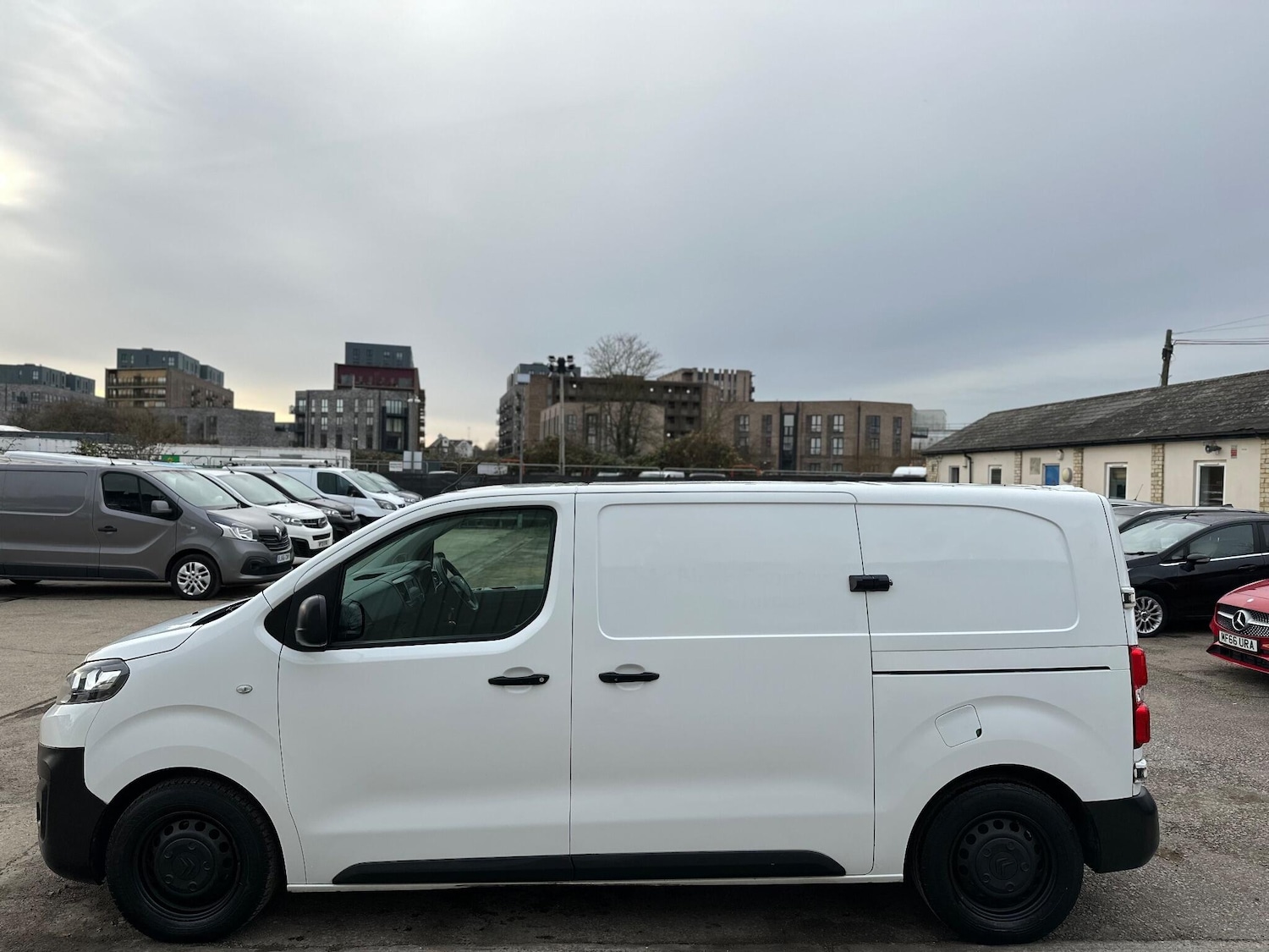 Used Citroen Dispatch 2019 for sale - 76994214: Photo 58