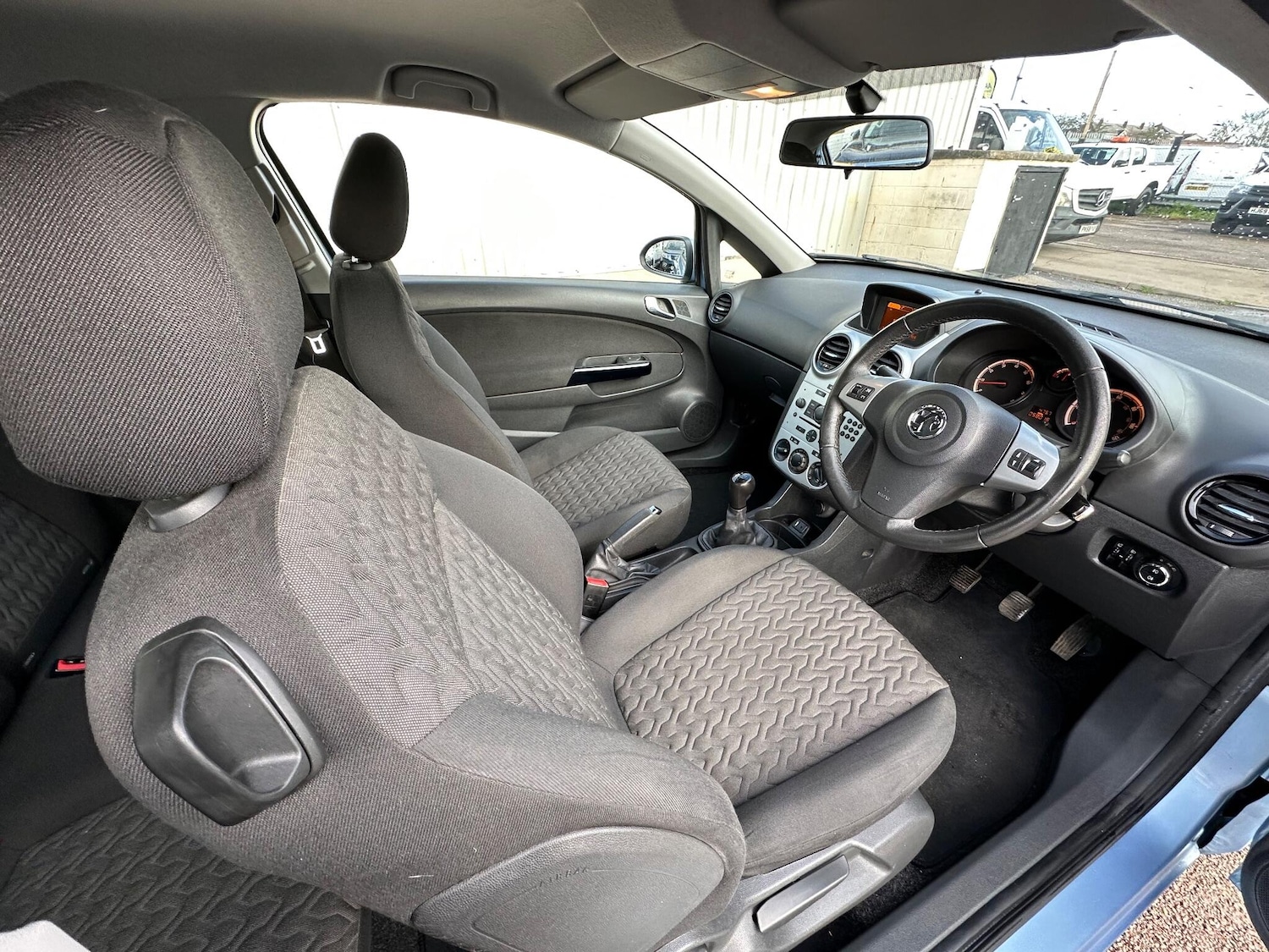 Used Vauxhall Corsa 2013 for sale - 76839882: Photo 33