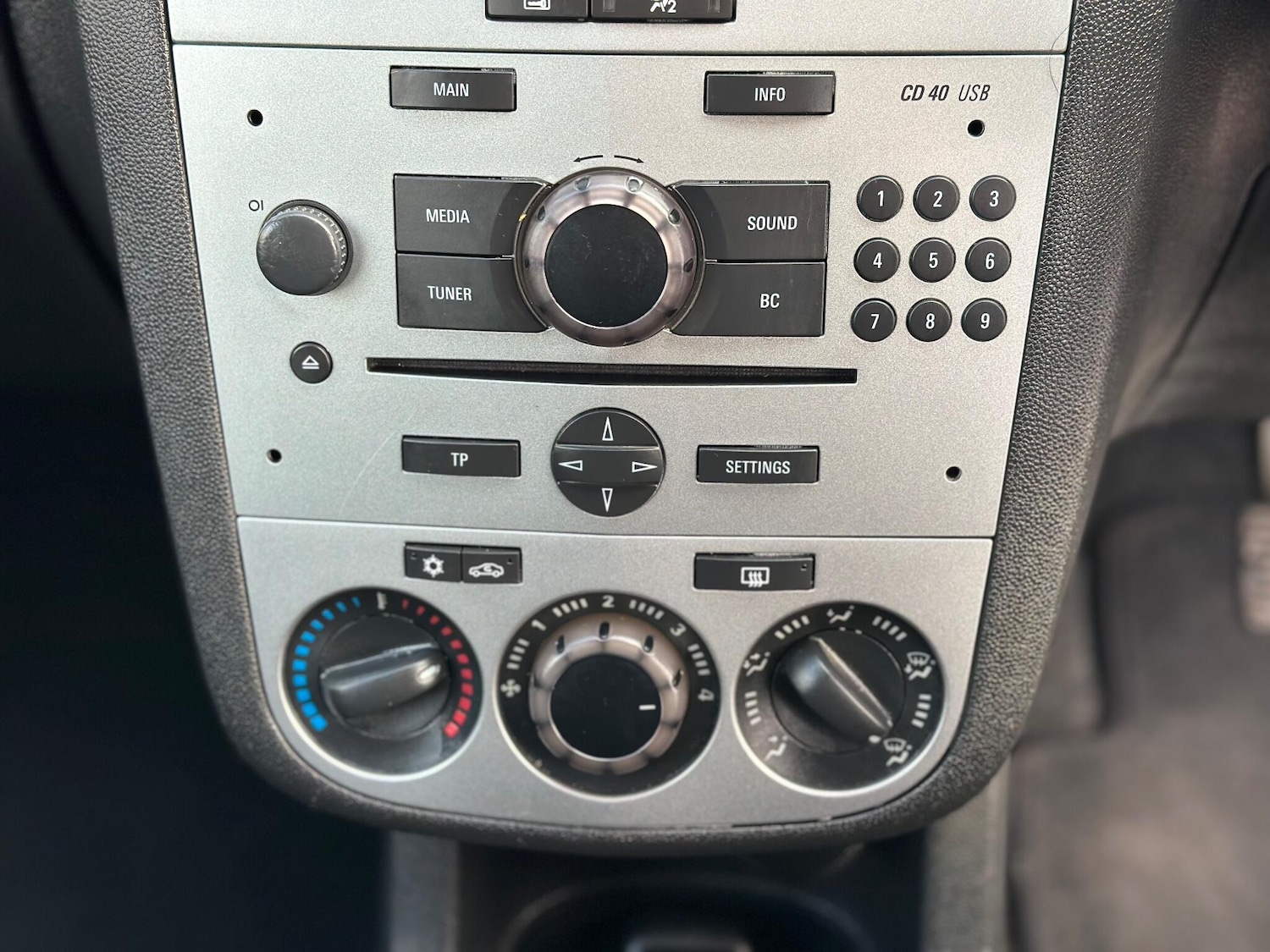 Used Vauxhall Corsa 2013 for sale - 76839882: Photo 43