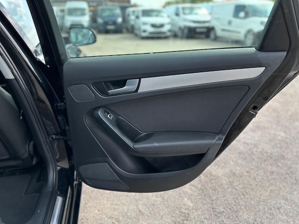 Used Audi A4 Avant 2012 for sale - 74419319: Photo 42