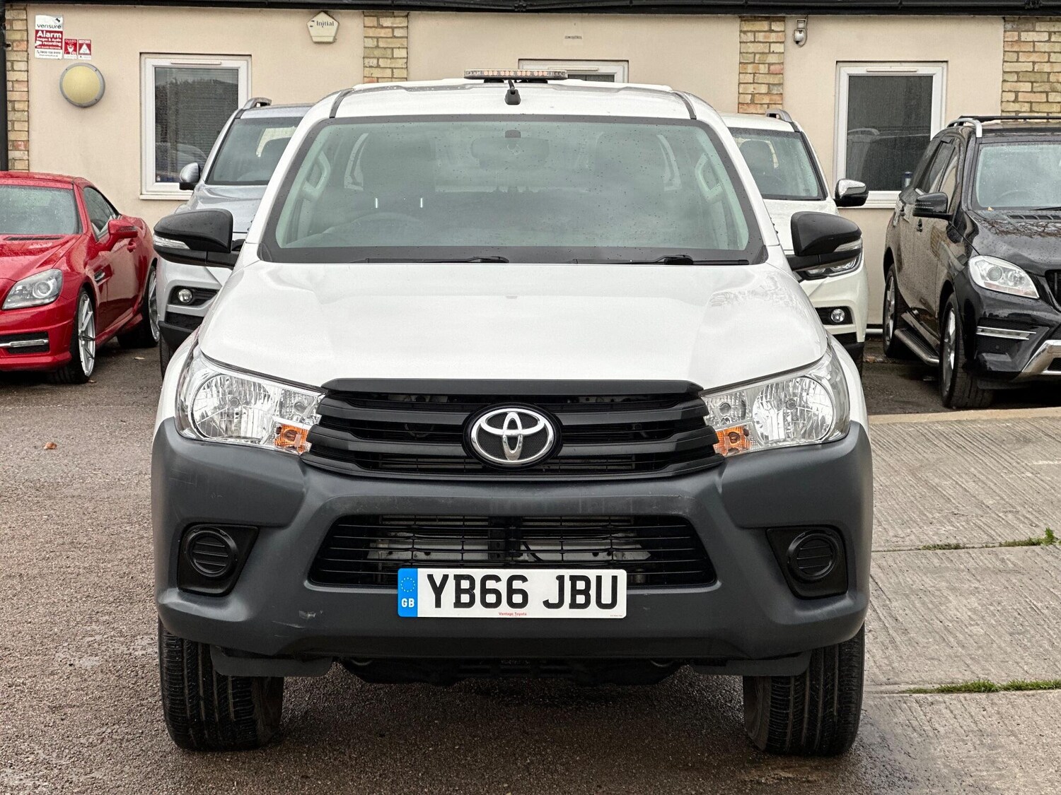 Used Toyota Hilux 2017 for sale - 76432167: Photo 18