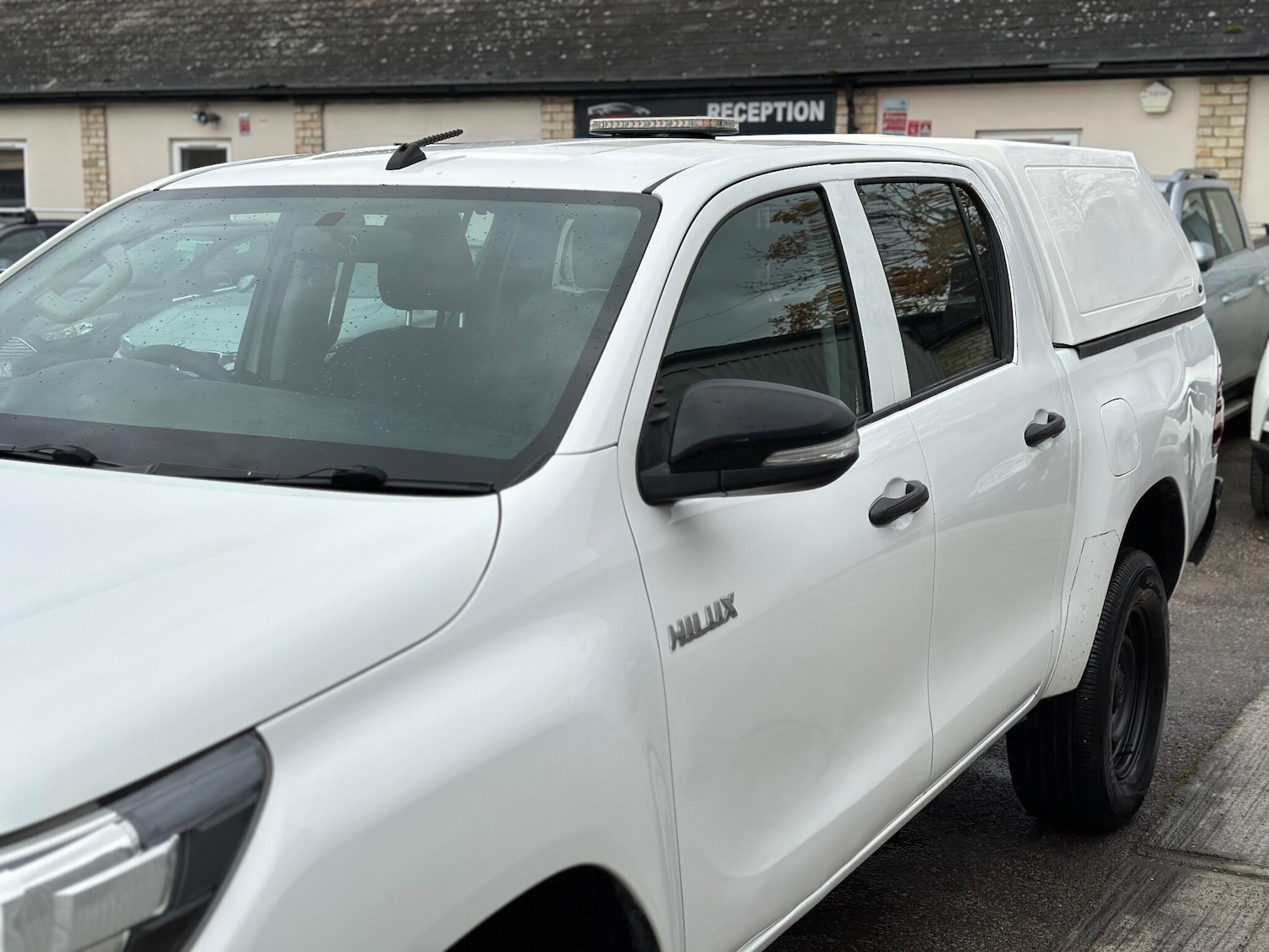 Used Toyota Hilux 2017 for sale - 76432167: Photo 25