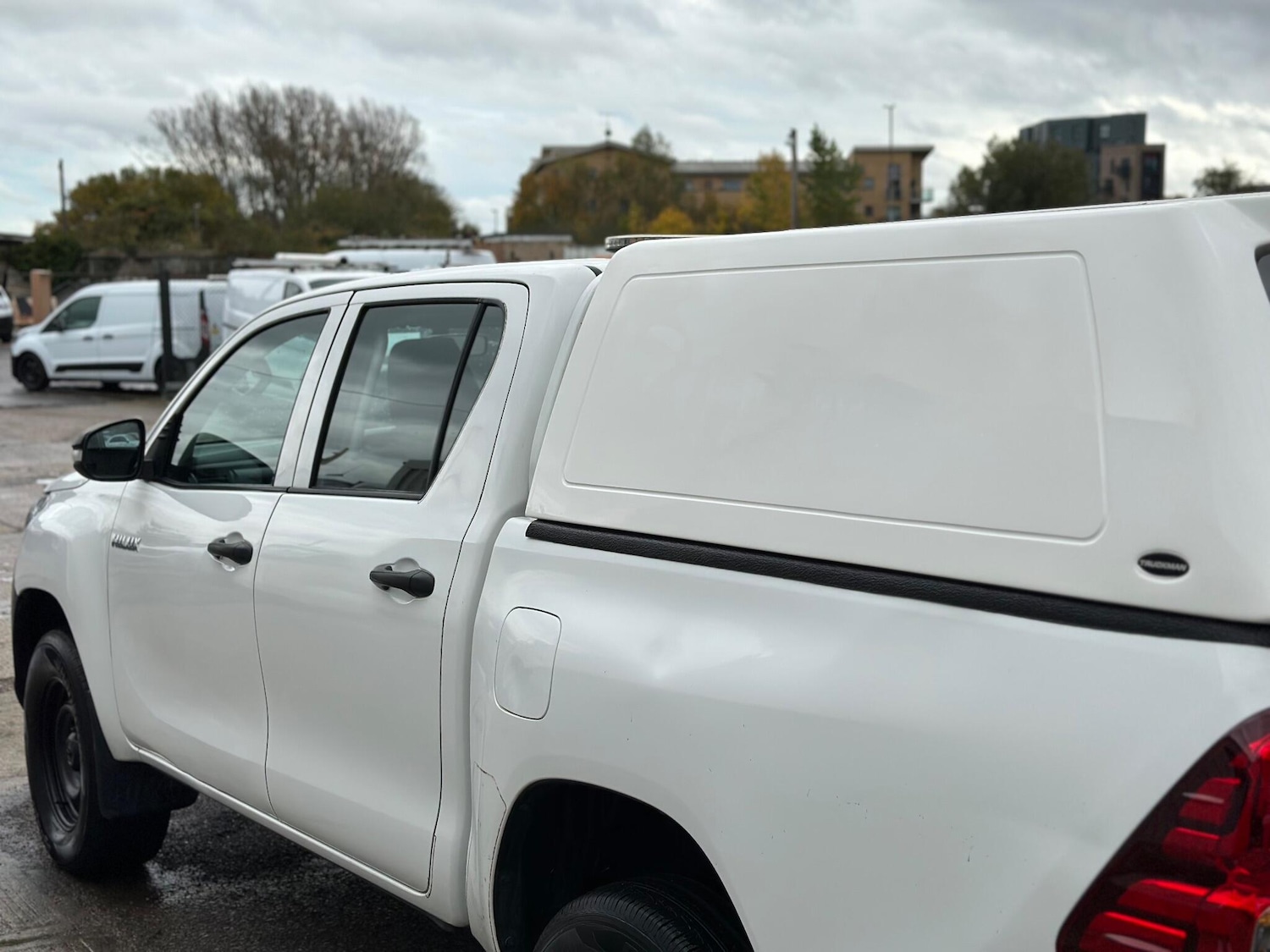 Used Toyota Hilux 2017 for sale - 76432167: Photo 27
