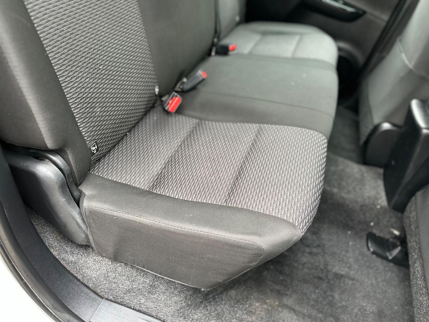 Used Toyota Hilux 2017 for sale - 76432167: Photo 43