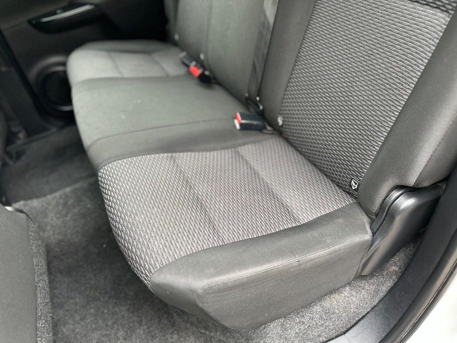 Used Toyota Hilux 2017 for sale - 76432167: Photo 48