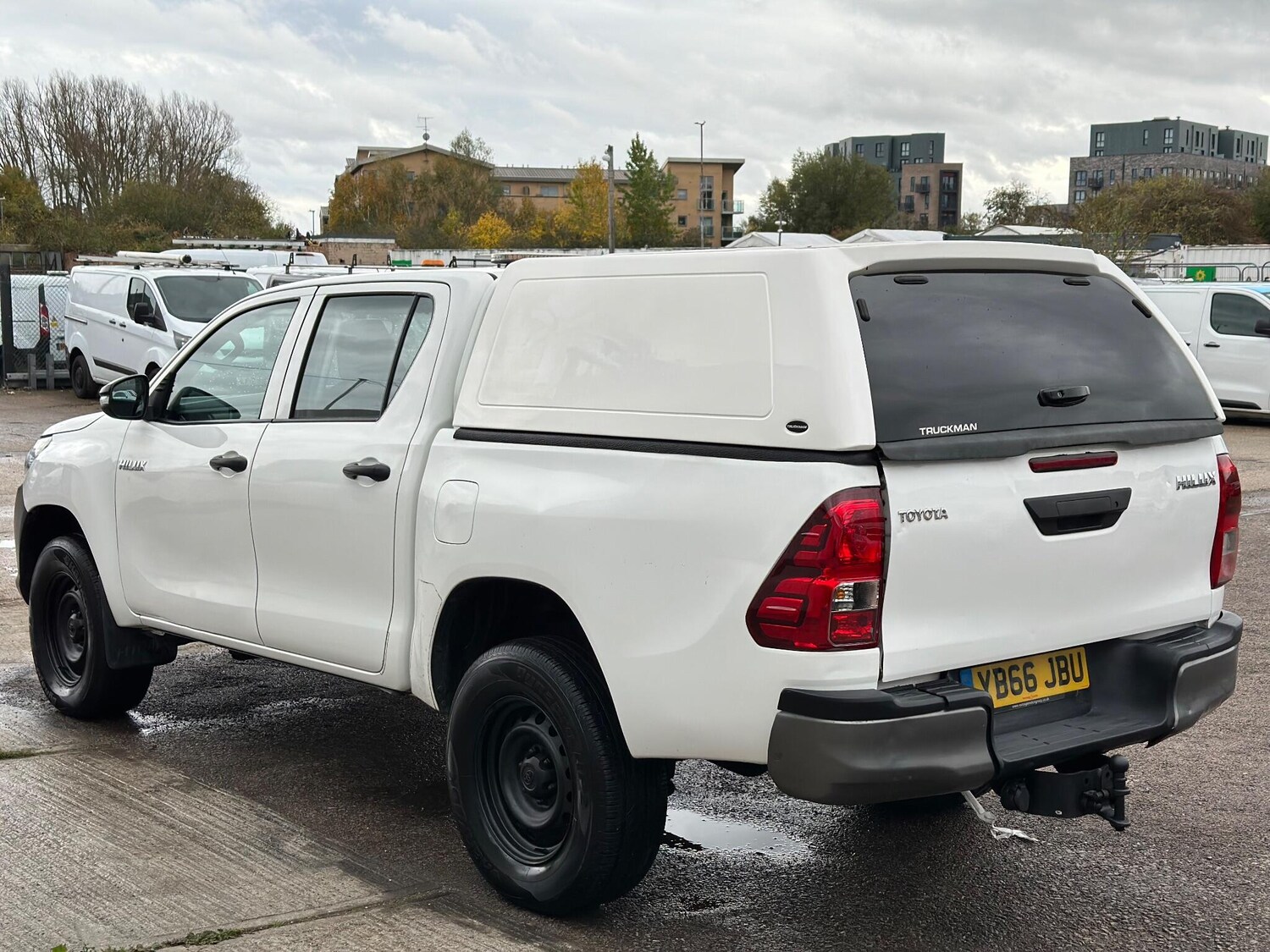 Used Toyota Hilux 2017 for sale - 76432167: Photo 5