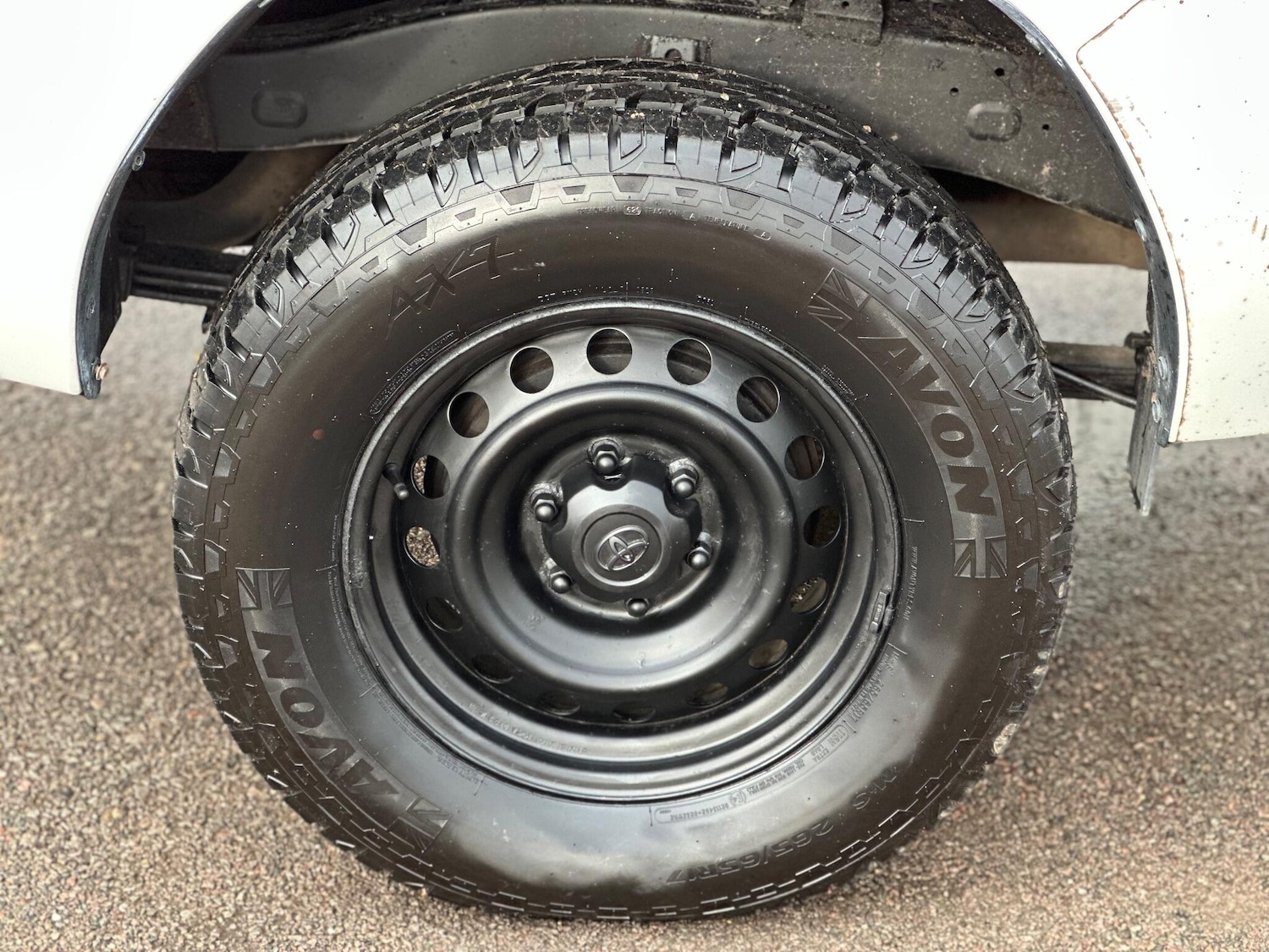 Used Toyota Hilux 2017 for sale - 76432167: Photo 56