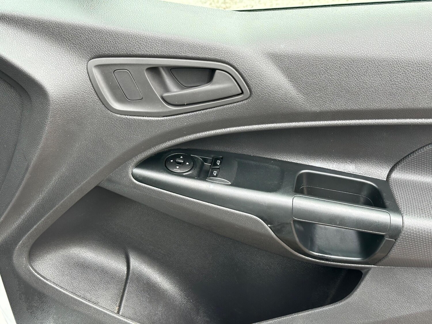 Used Ford Transit Connect 2018 for sale - 77496236: Photo 30