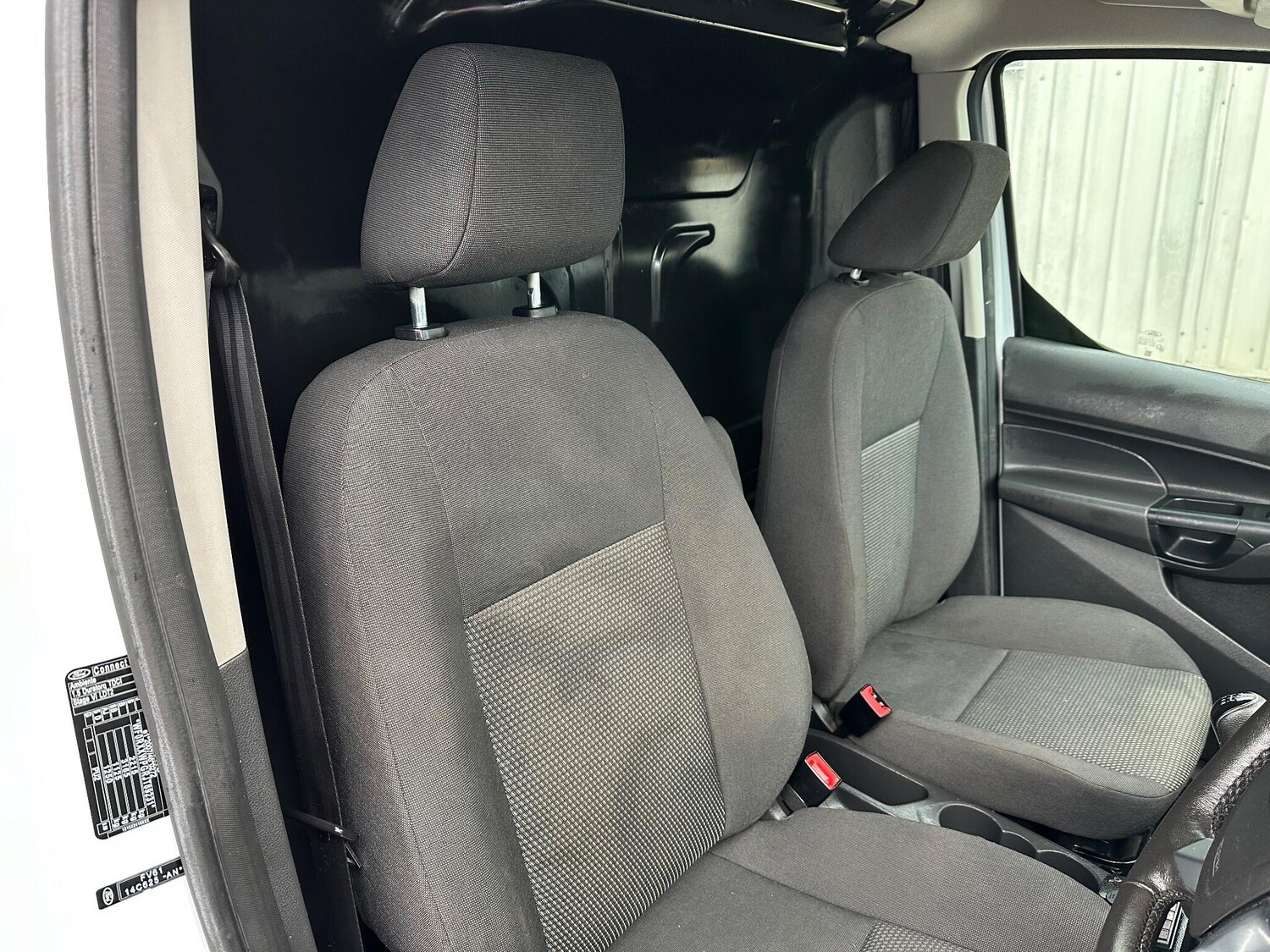 Used Ford Transit Connect 2018 for sale - 77496236: Photo 32