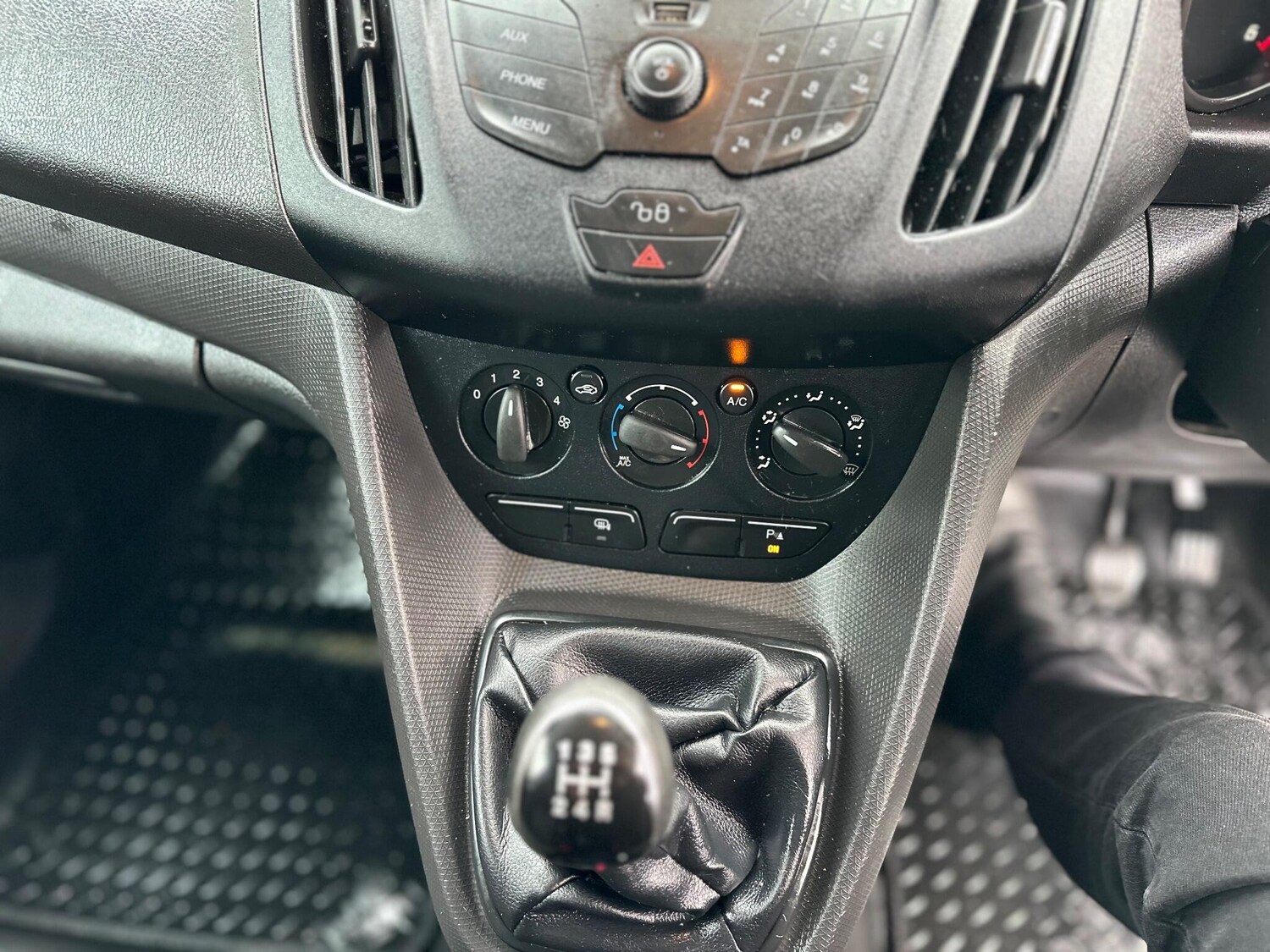 Used Ford Transit Connect 2018 for sale - 77496236: Photo 39