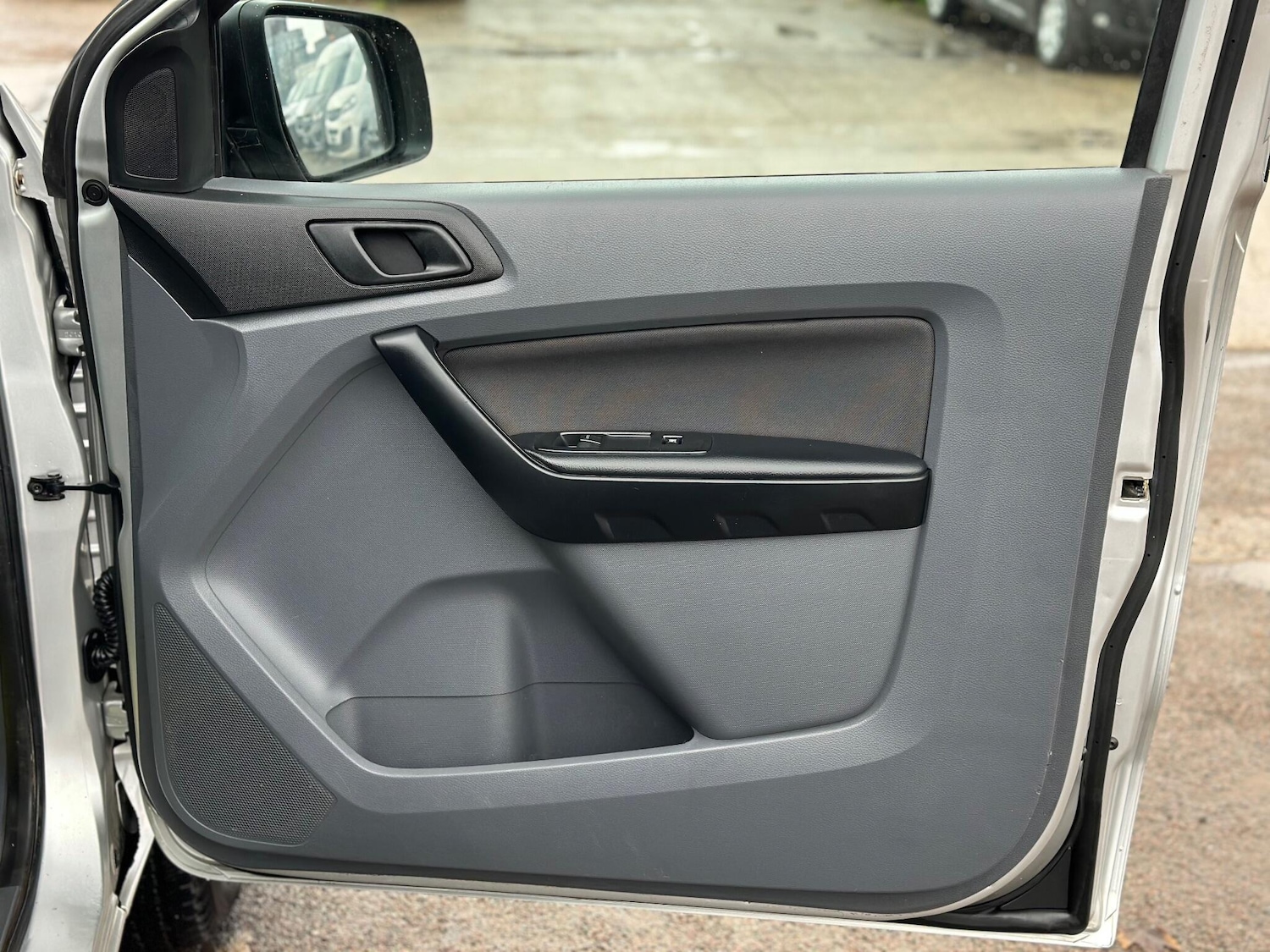 Used Ford Ranger 2013 for sale - 76752839: Photo 31