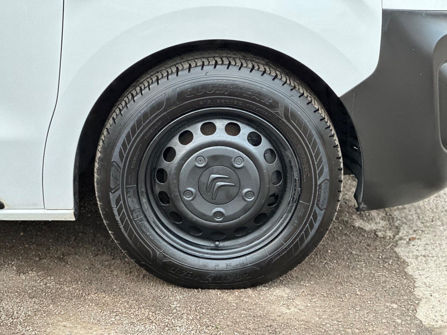 Used Citroen Dispatch 2019 for sale - 76538903: Photo 17