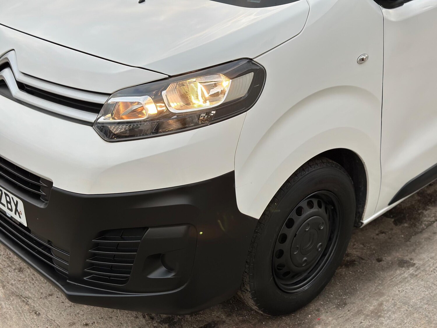 Used Citroen Dispatch 2019 for sale - 76538903: Photo 24