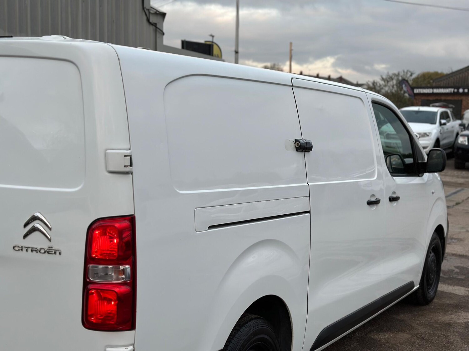 Used Citroen Dispatch 2019 for sale - 76538903: Photo 29