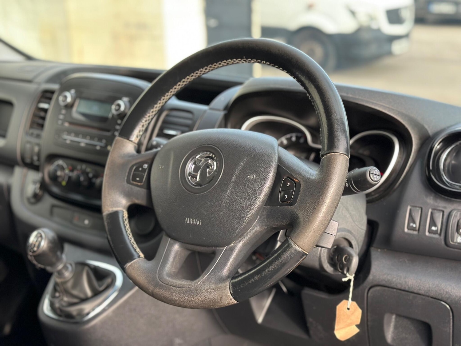 Used Vauxhall Vivaro 2018 for sale - 76995969: Photo 11