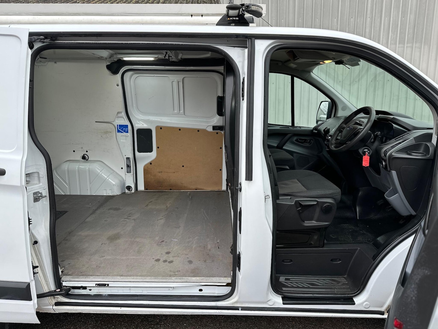 Used Ford Transit Custom 2017 for sale - 77142976: Photo 12