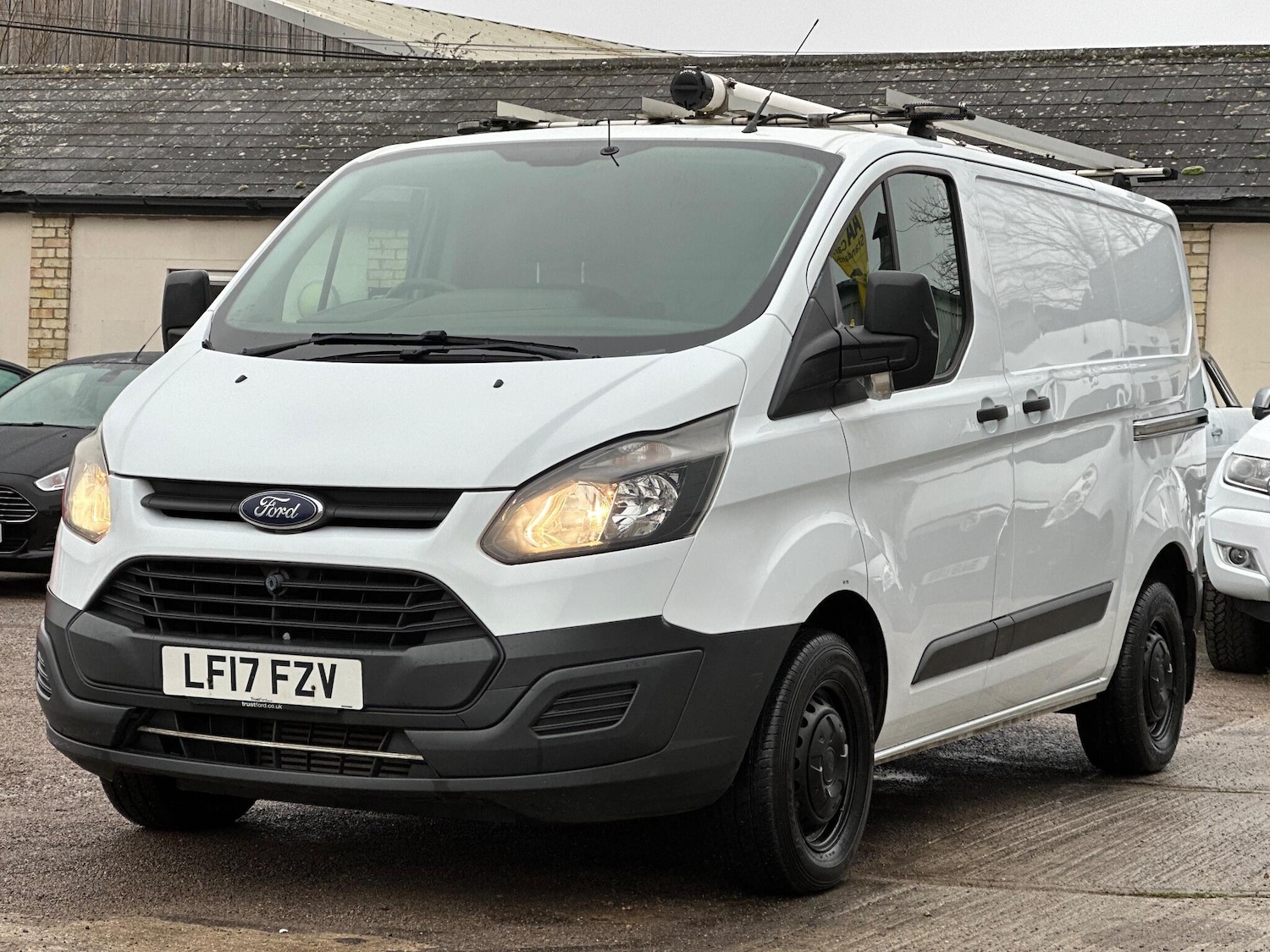 Used Ford Transit Custom 2017 for sale - 77142976: Photo 3
