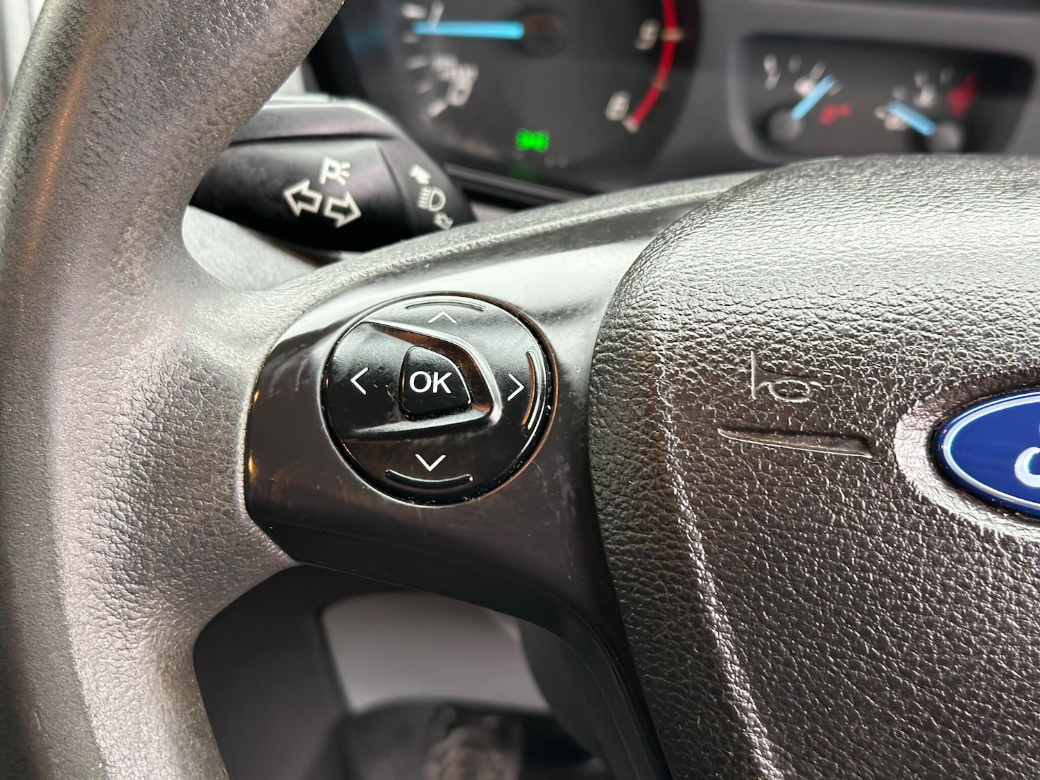 Used Ford Transit Custom 2017 for sale - 77142976: Photo 34