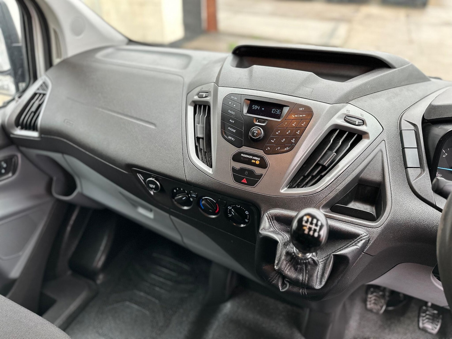 Used Ford Transit Custom 2017 for sale - 77142976: Photo 39
