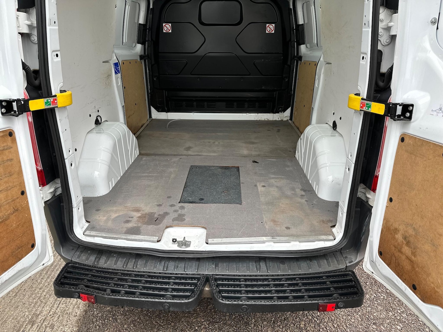 Used Ford Transit Custom 2017 for sale - 77142976: Photo 50