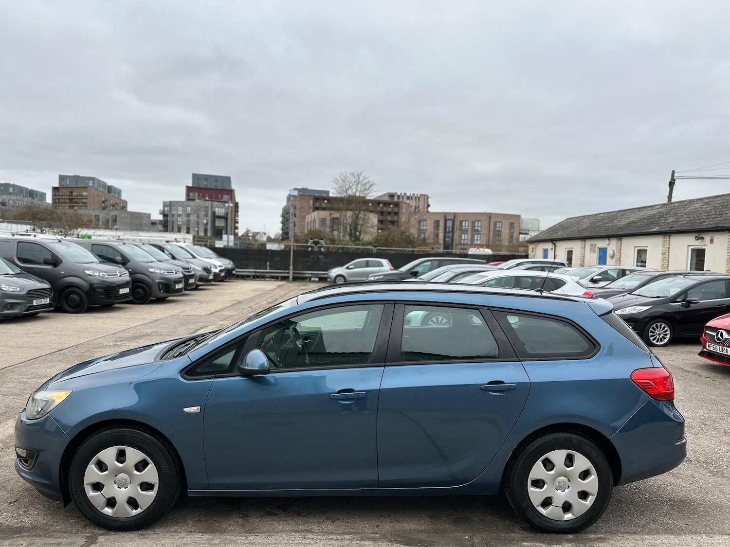 Used Vauxhall Astra 2013 for sale - 77066875: Photo 14