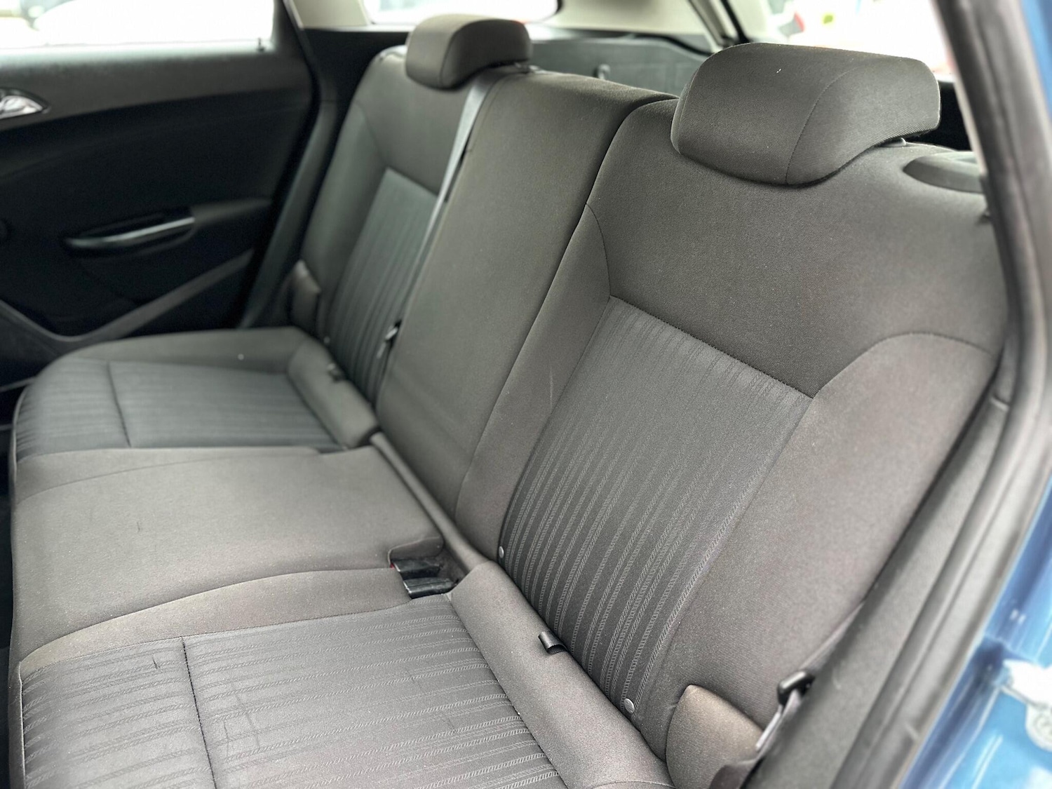 Used Vauxhall Astra 2013 for sale - 77066875: Photo 7